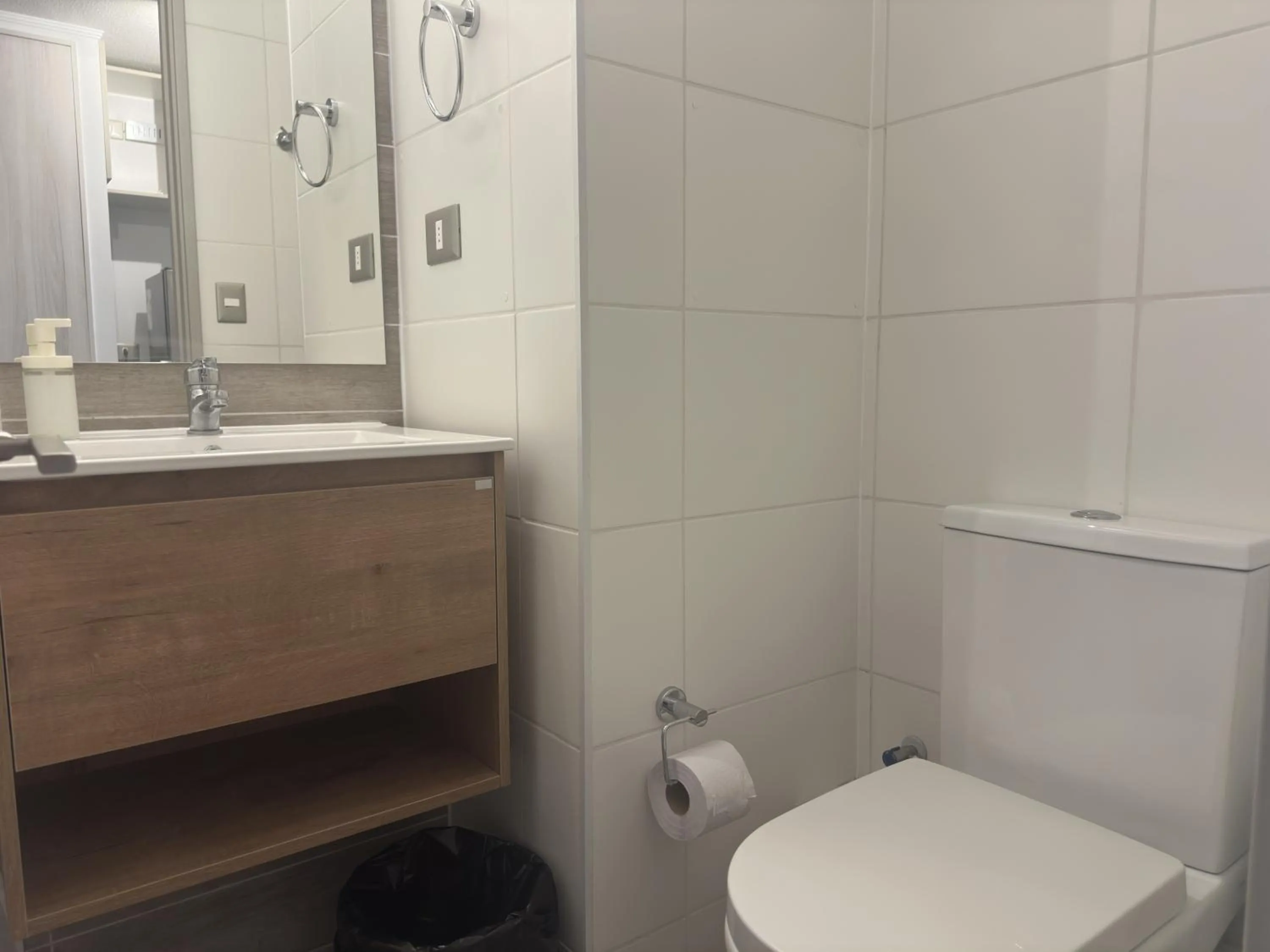 Bathroom in Oceana Suites Movistar Arena I Eco España