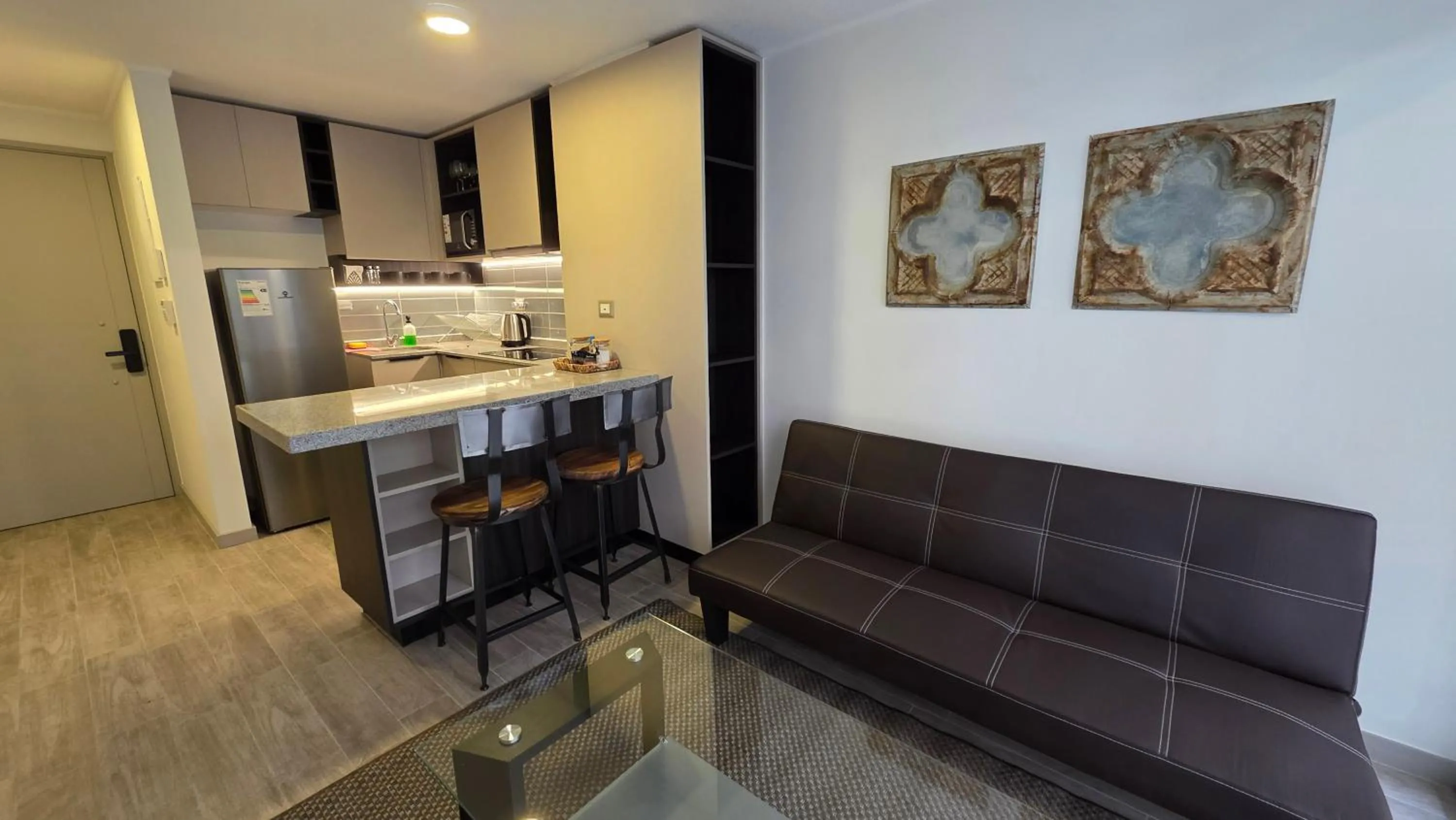 Kitchen or kitchenette in Oceana Suites Movistar Arena I Eco España