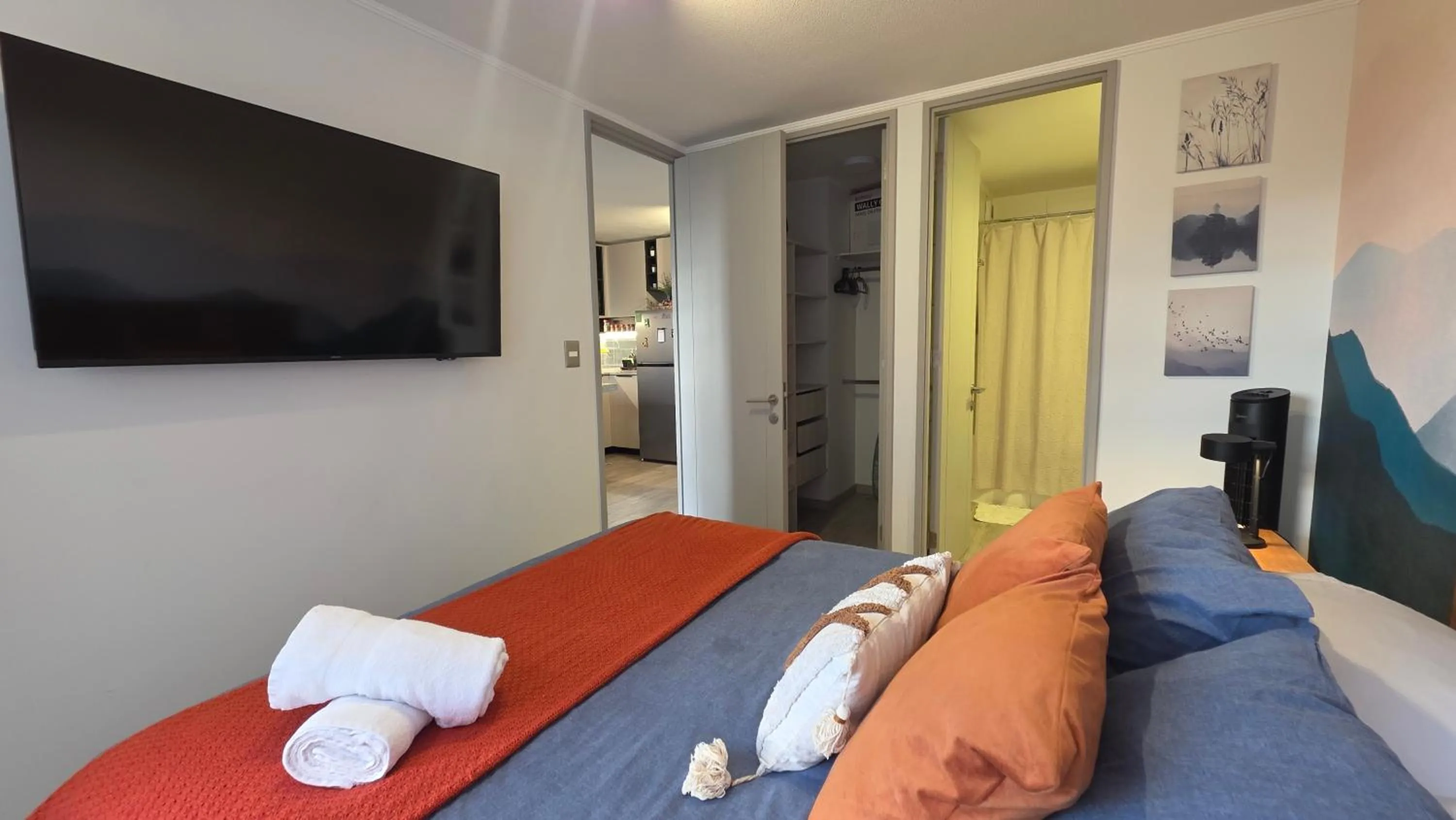 Bedroom, Bed in Oceana Suites Movistar Arena I Eco España