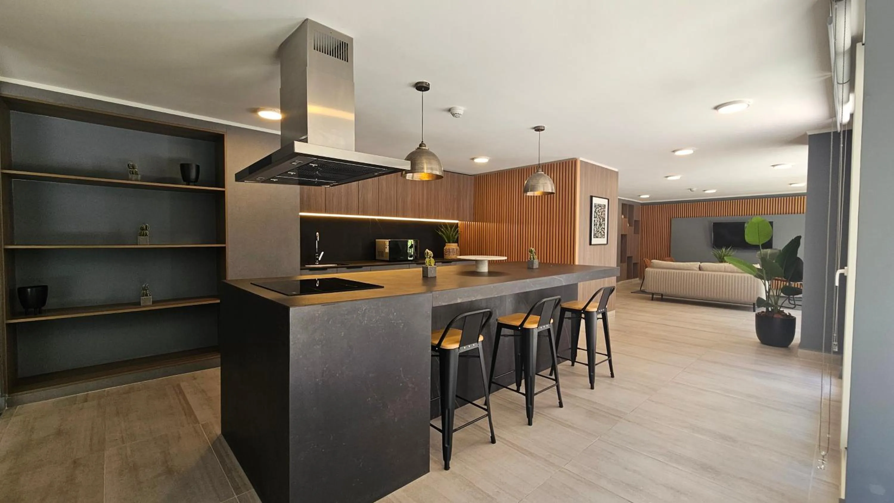 Kitchen or kitchenette in Oceana Suites Movistar Arena I Eco España