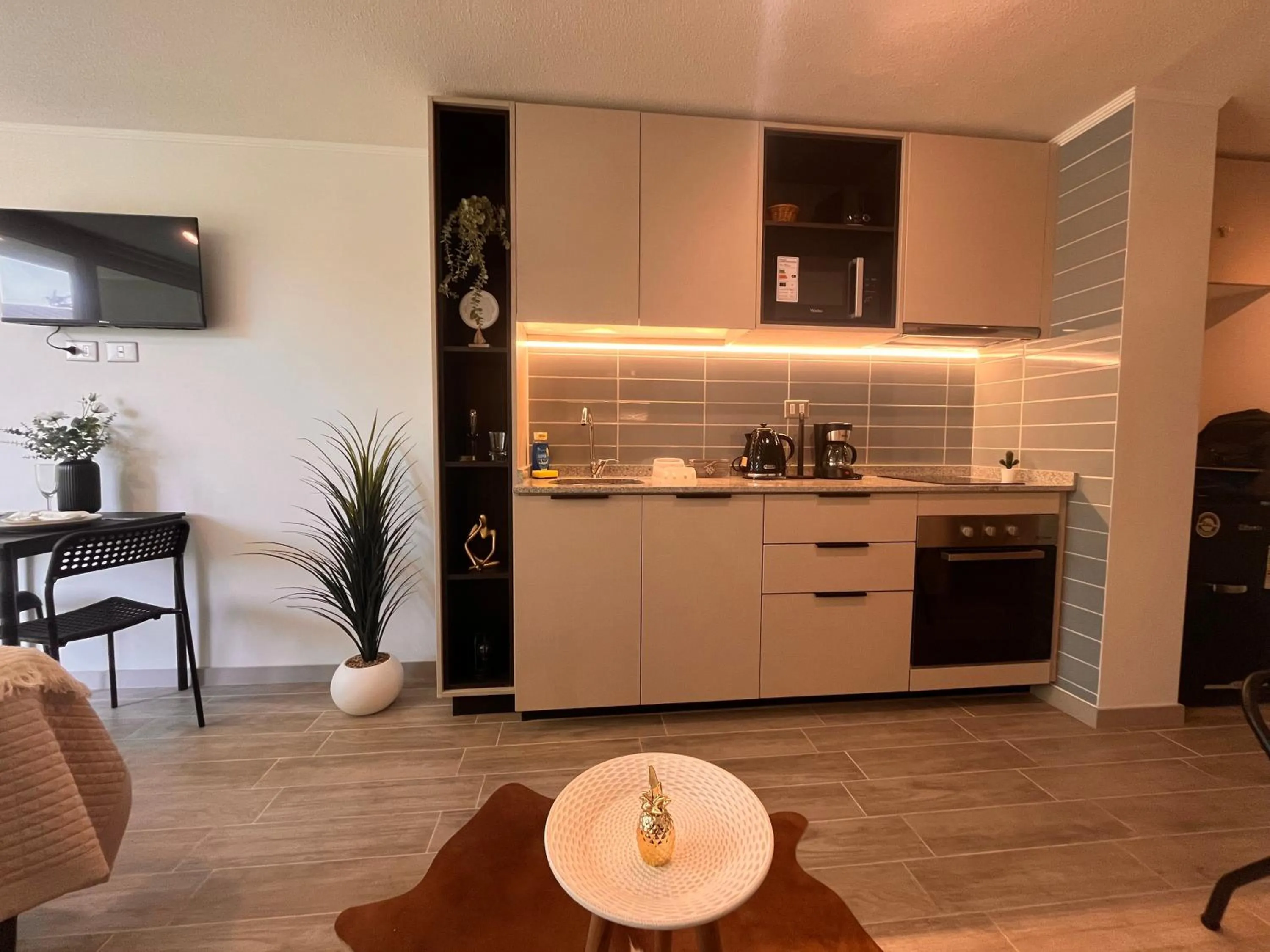 Kitchen or kitchenette in Oceana Suites Movistar Arena I Eco España