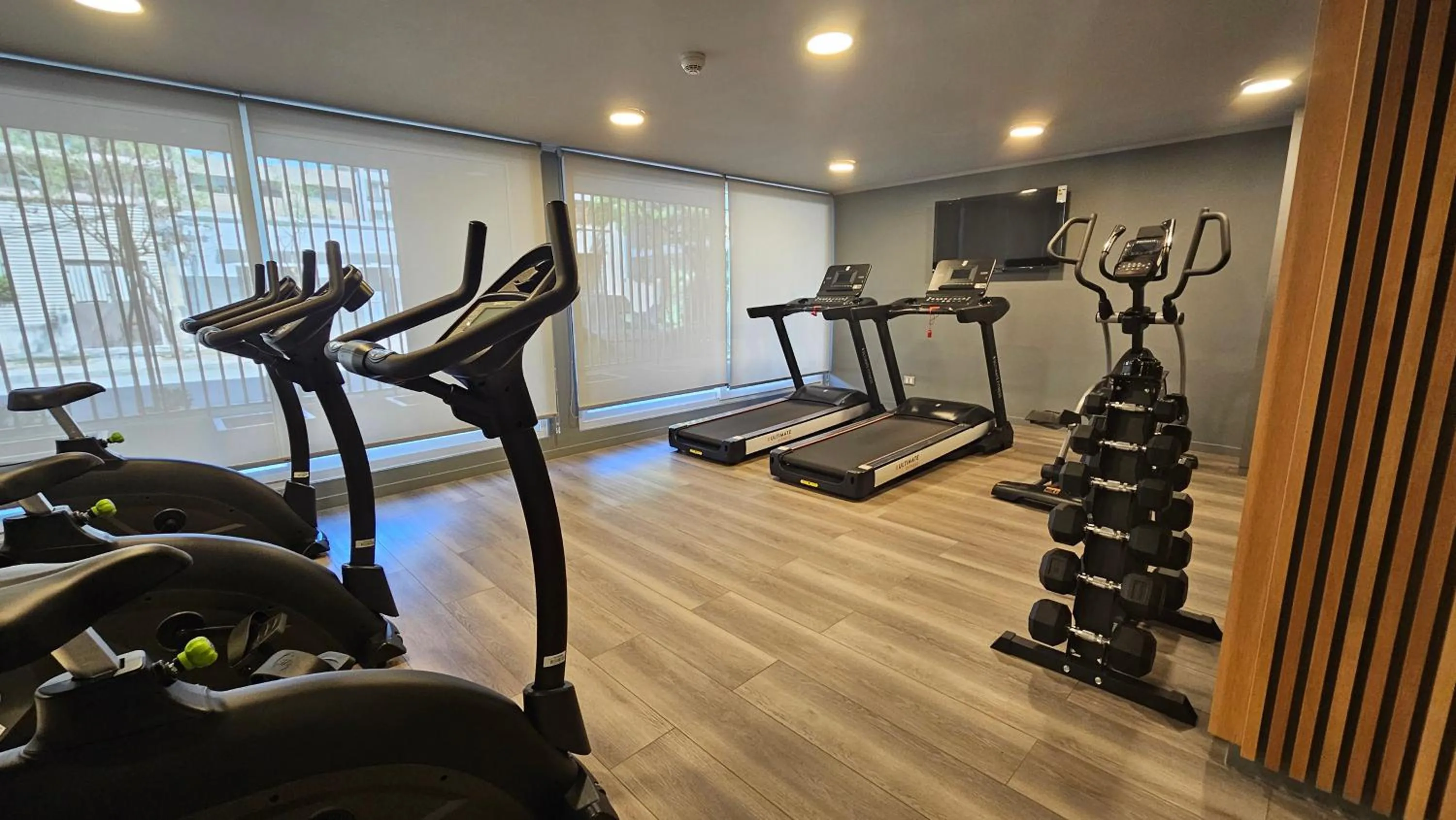 Fitness centre/facilities in Oceana Suites Movistar Arena I Eco España