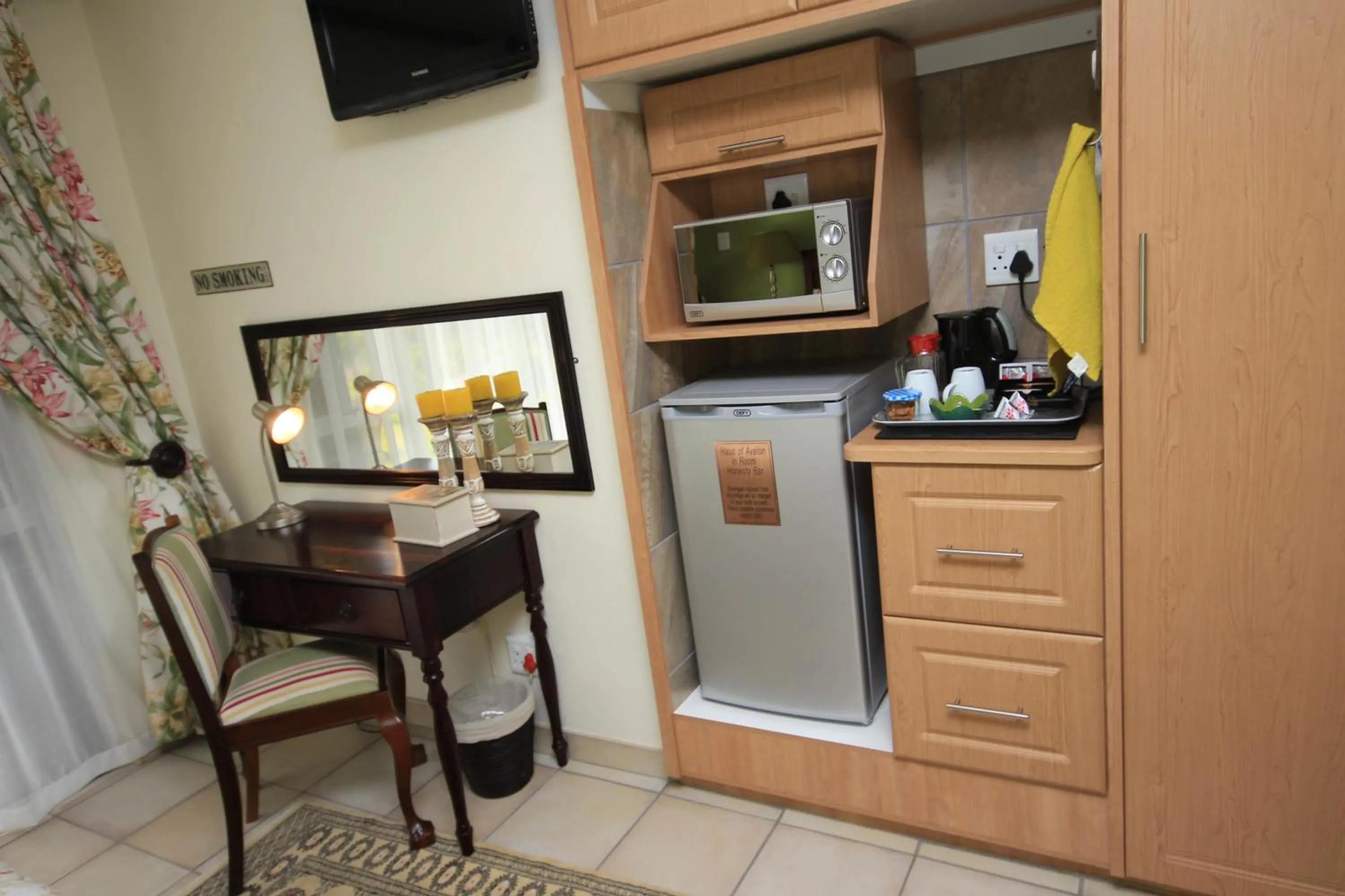 TV and multimedia in Avalon Guest Manor