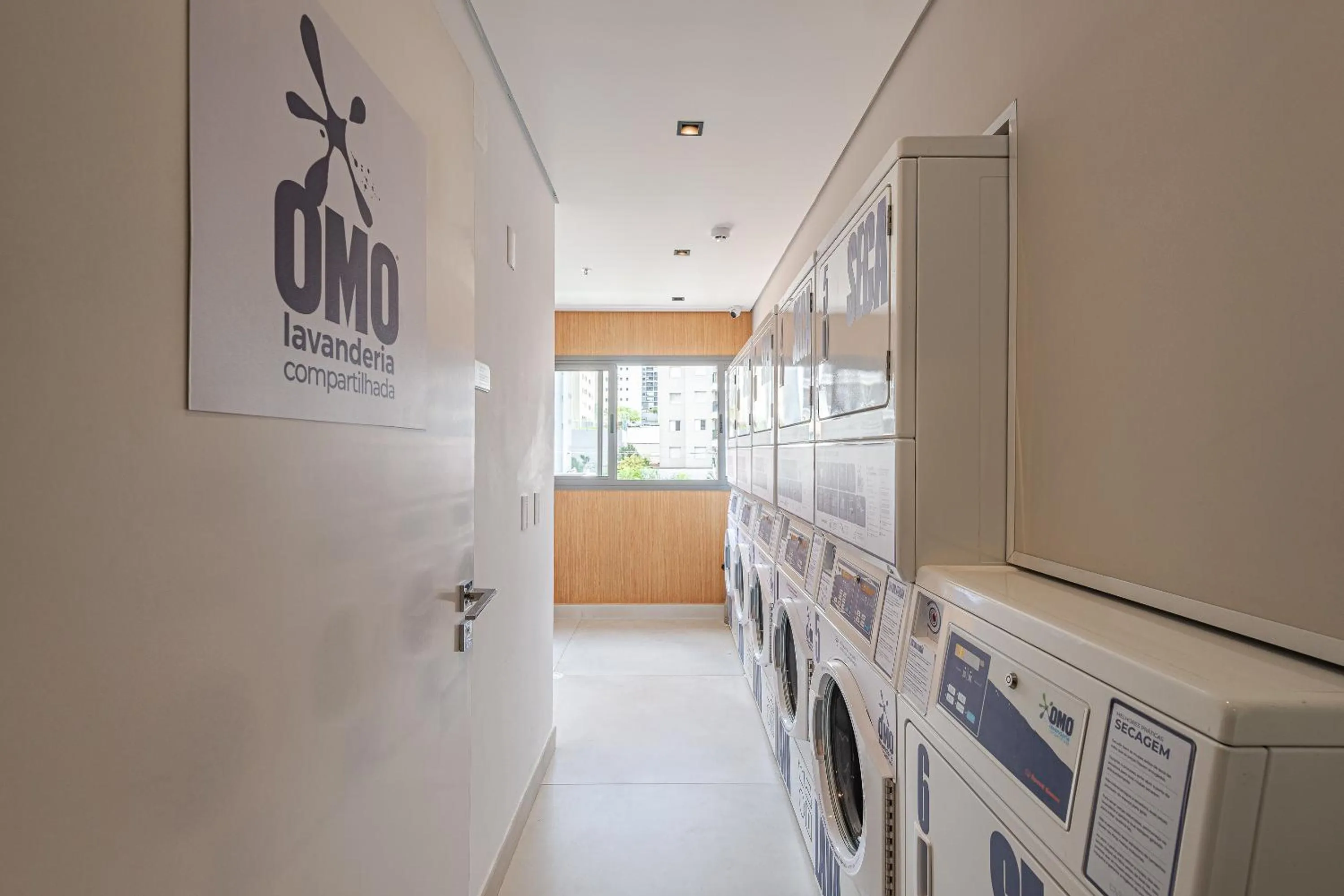 laundry in Roomo Transamerica SP Alto do Ipiranga