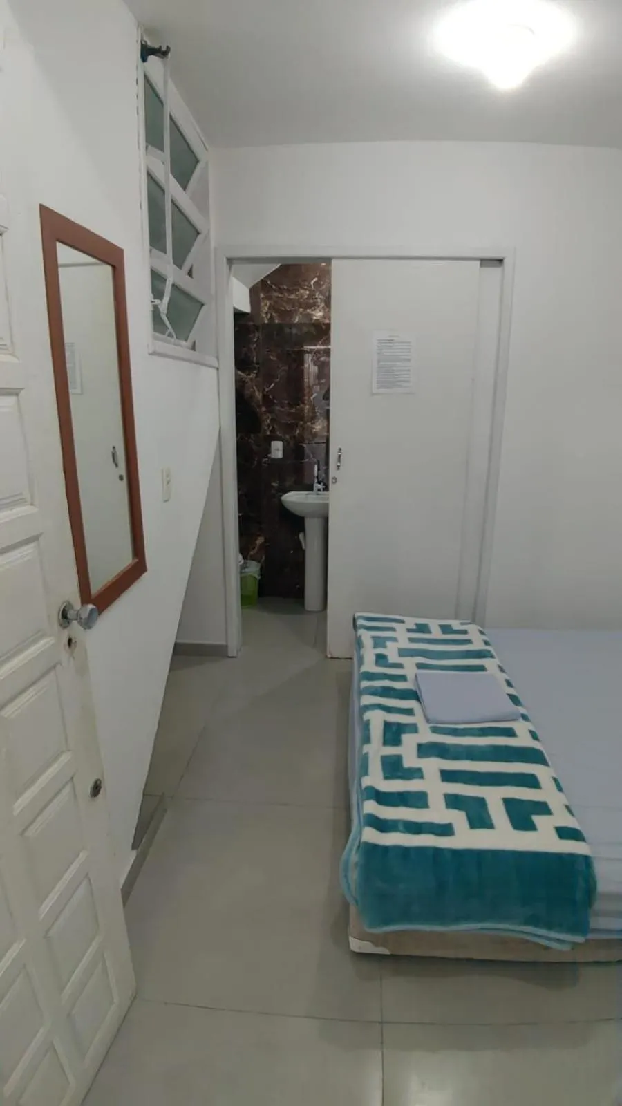 Standard Quadruple Room in Way Up Hostel