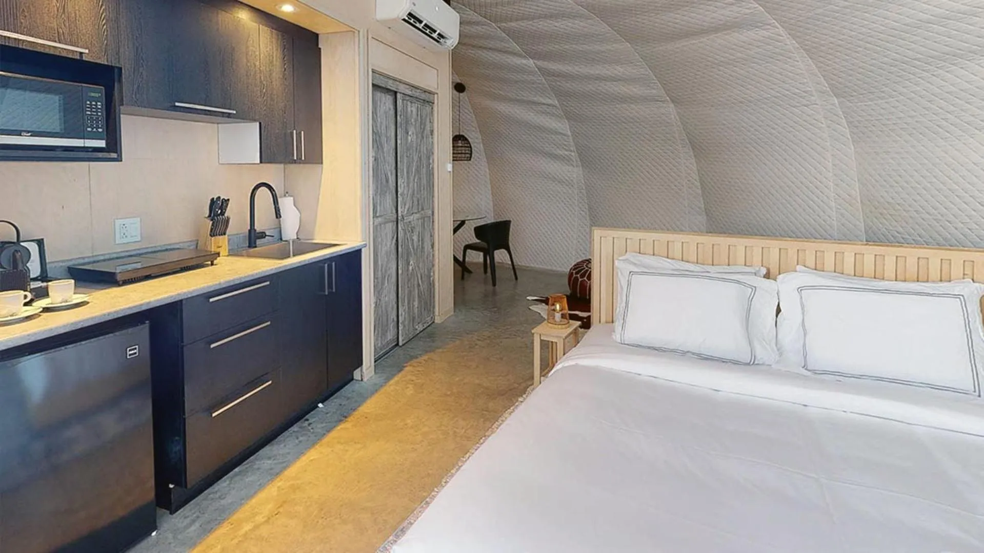 Bed in Bel Air Tremblant Hotel & Residences