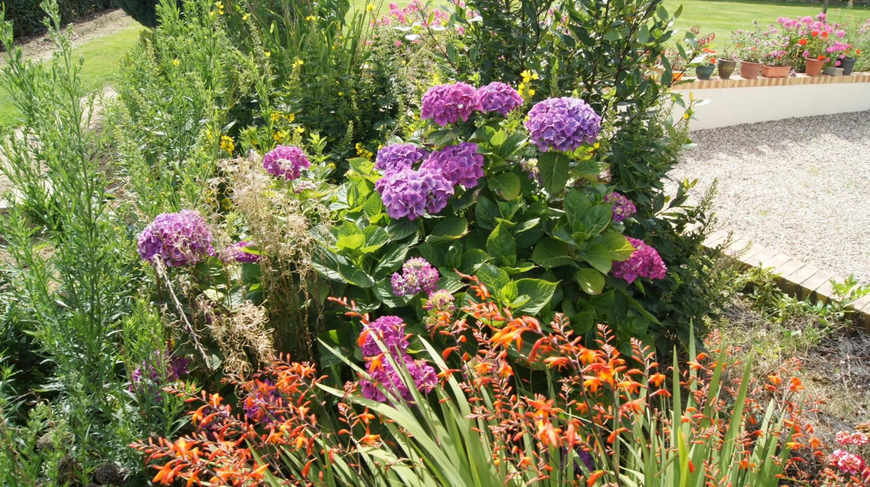 Property building in Chambres d'Hôtes de Boudeville
