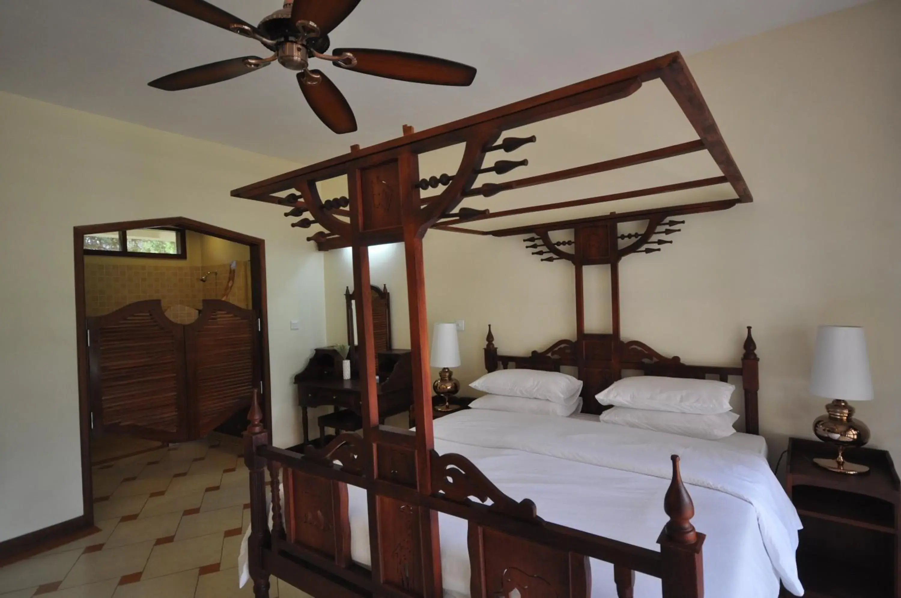 Bedroom, Bed in Hunters Lodge Bedroom, Bed in Hunters Lodge