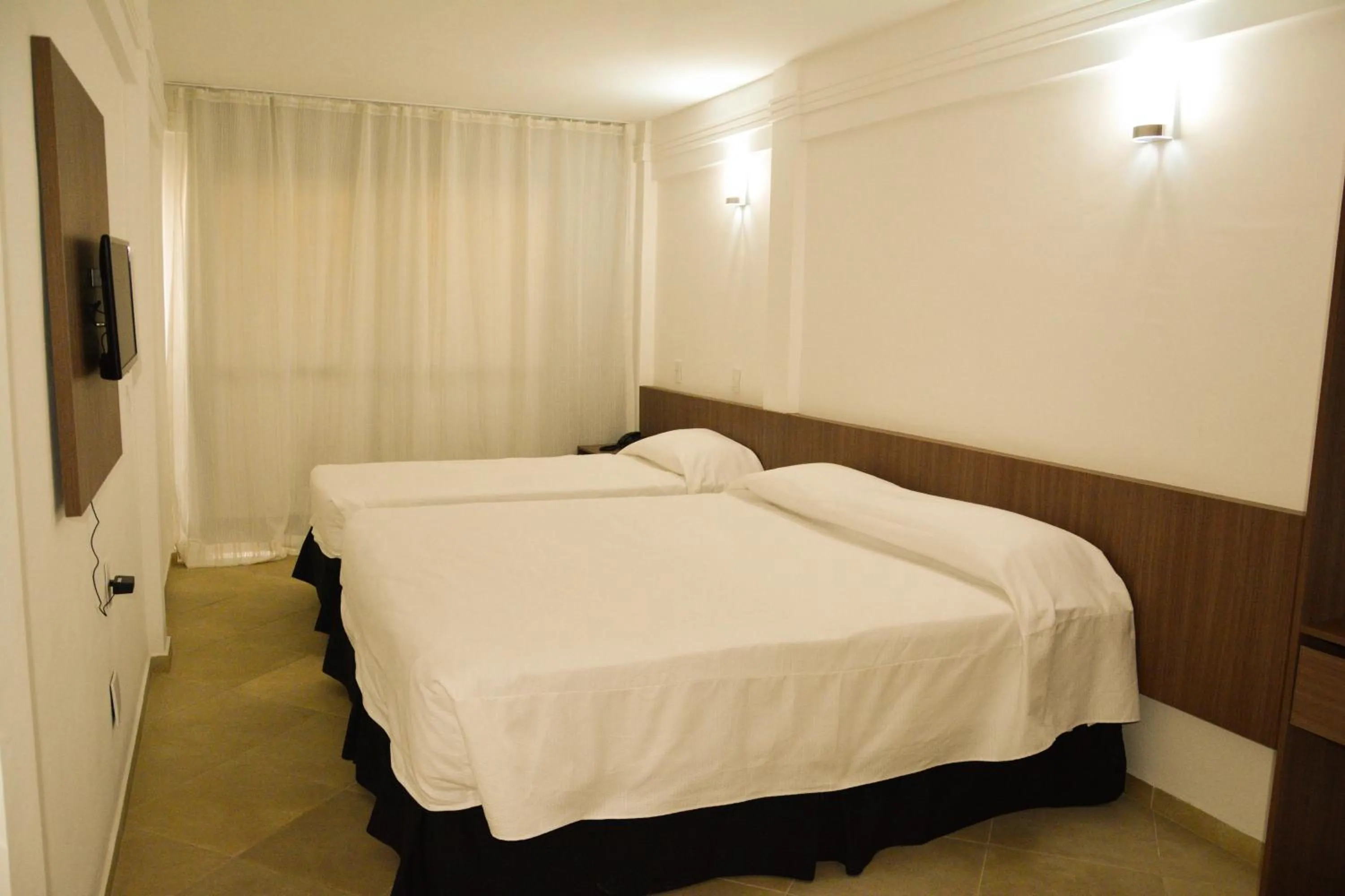 Bedroom, Bed in Happy Hotel Ponta Negra