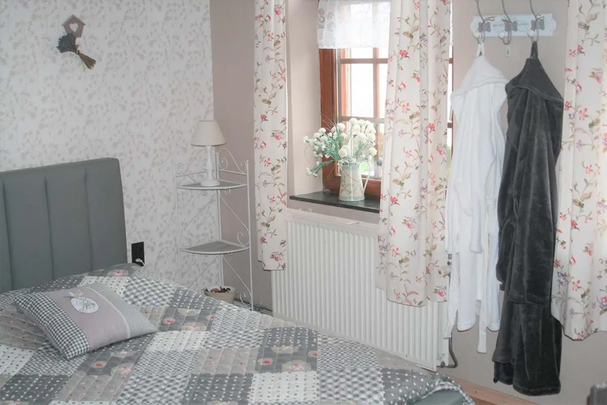 Photo of the whole room, Bed in B&B Ferme du Petit Breuil