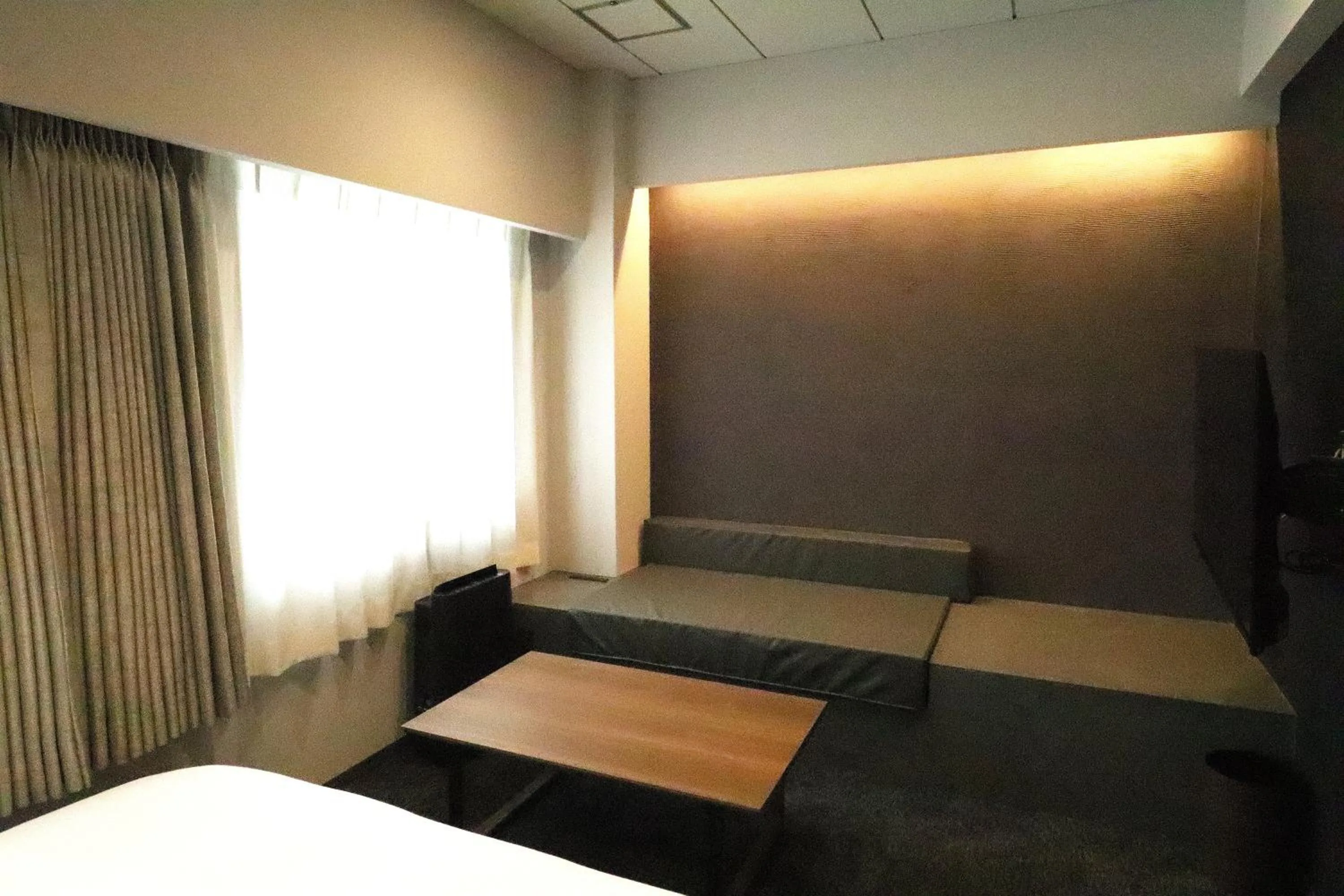 Photo of the whole room, Bed in Hotel Chino