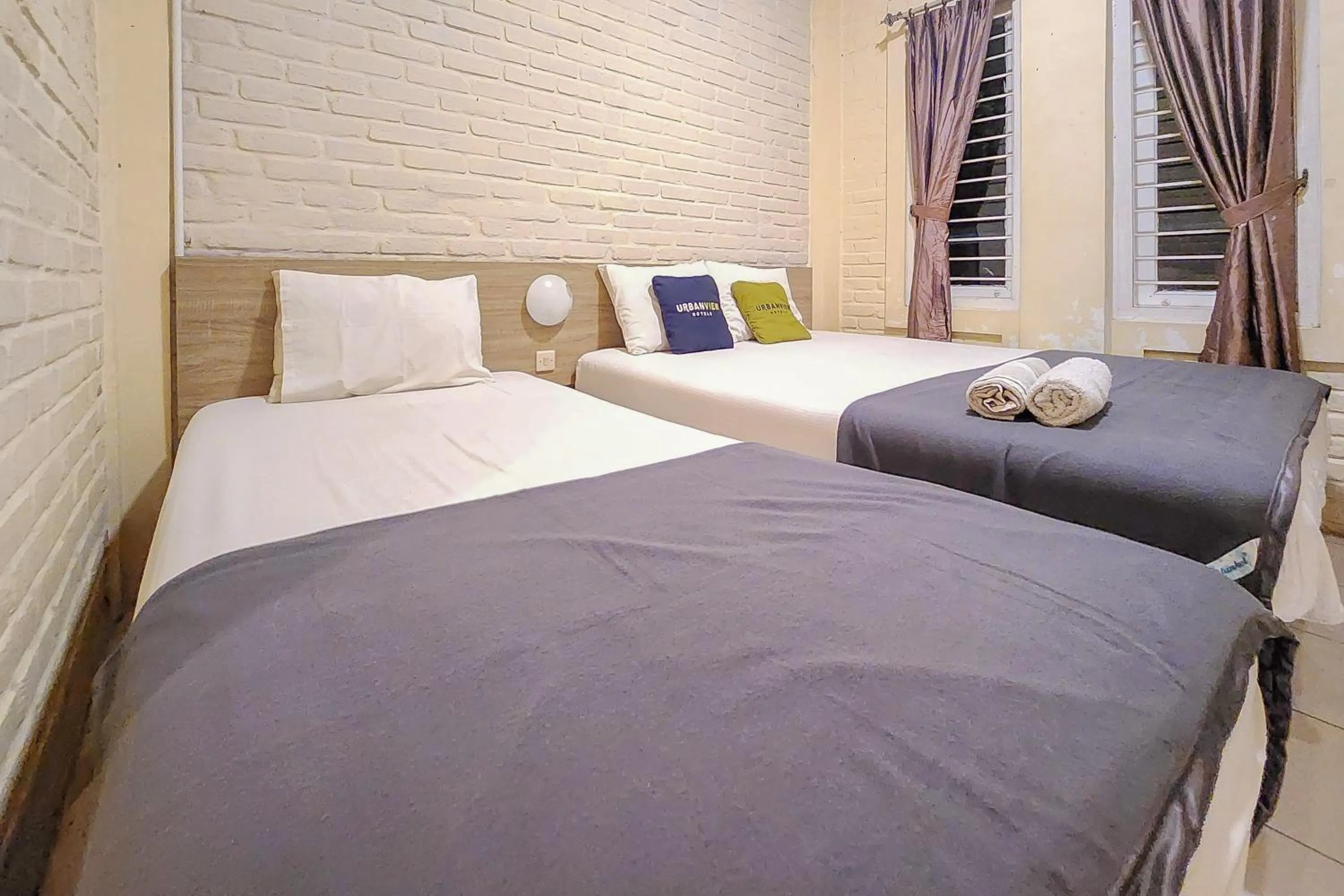 Bedroom, Bed in Urbanview Hotel Star Residence Puncak