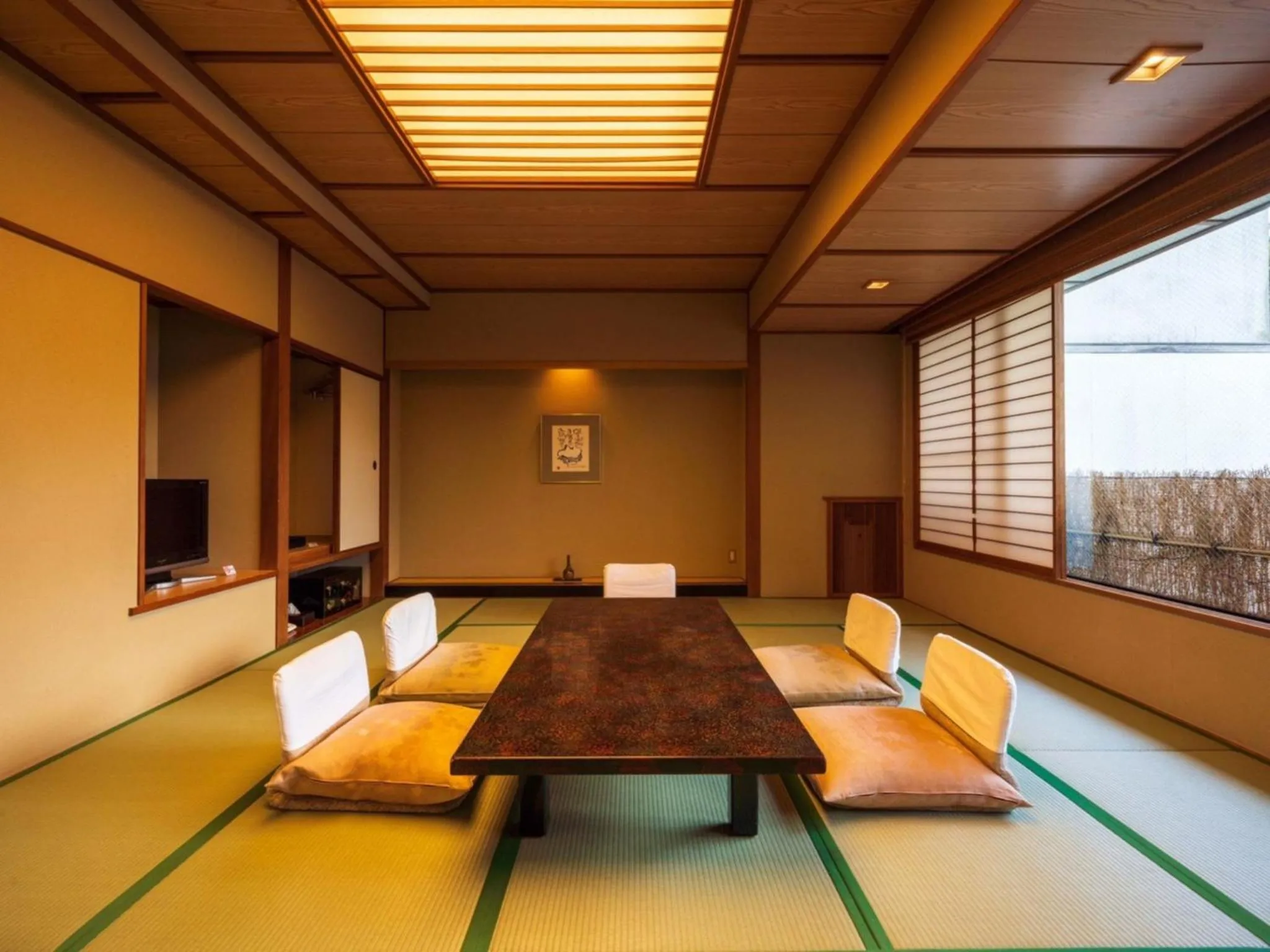 Photo of the whole room in Kinosakinoyado Ryokufukaku