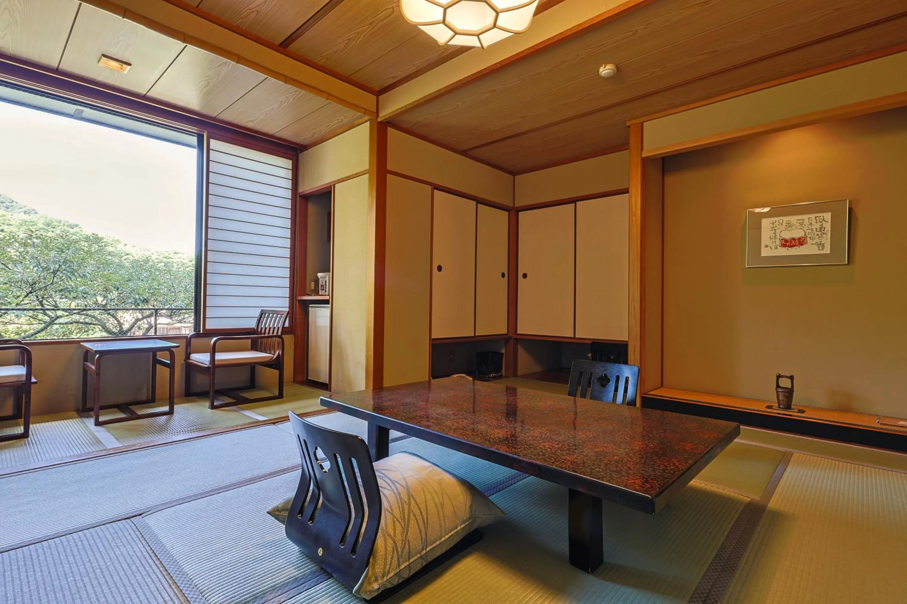 Photo of the whole room in Kinosakinoyado Ryokufukaku