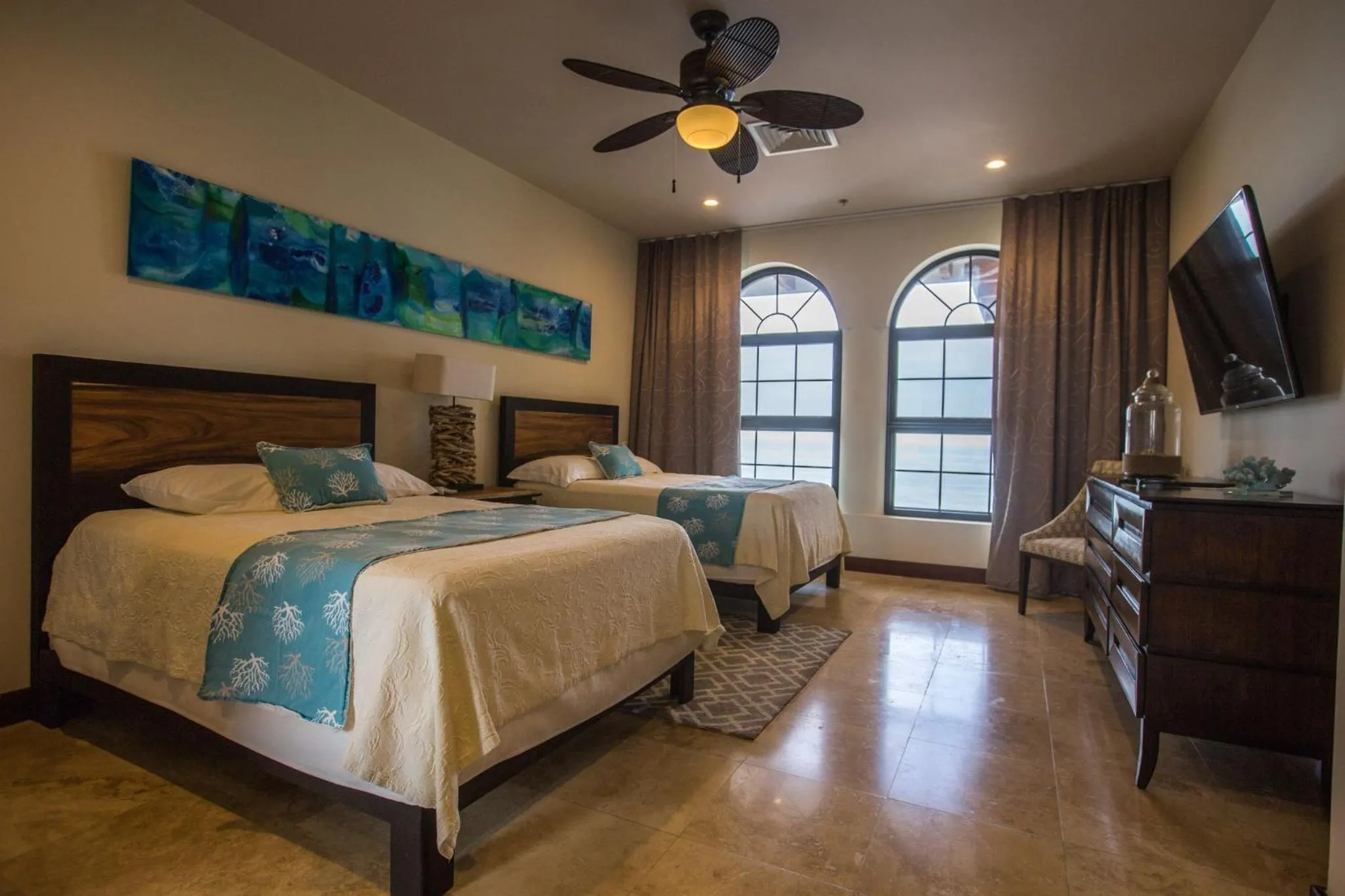 Spectacular 3 bedroom Penthouse at Crocs Resort Casino