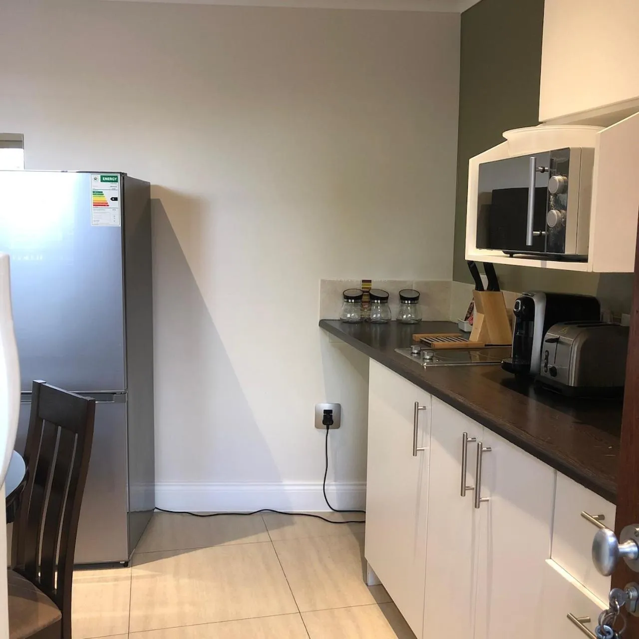 Kitchen or kitchenette in The Haystack On Homestead