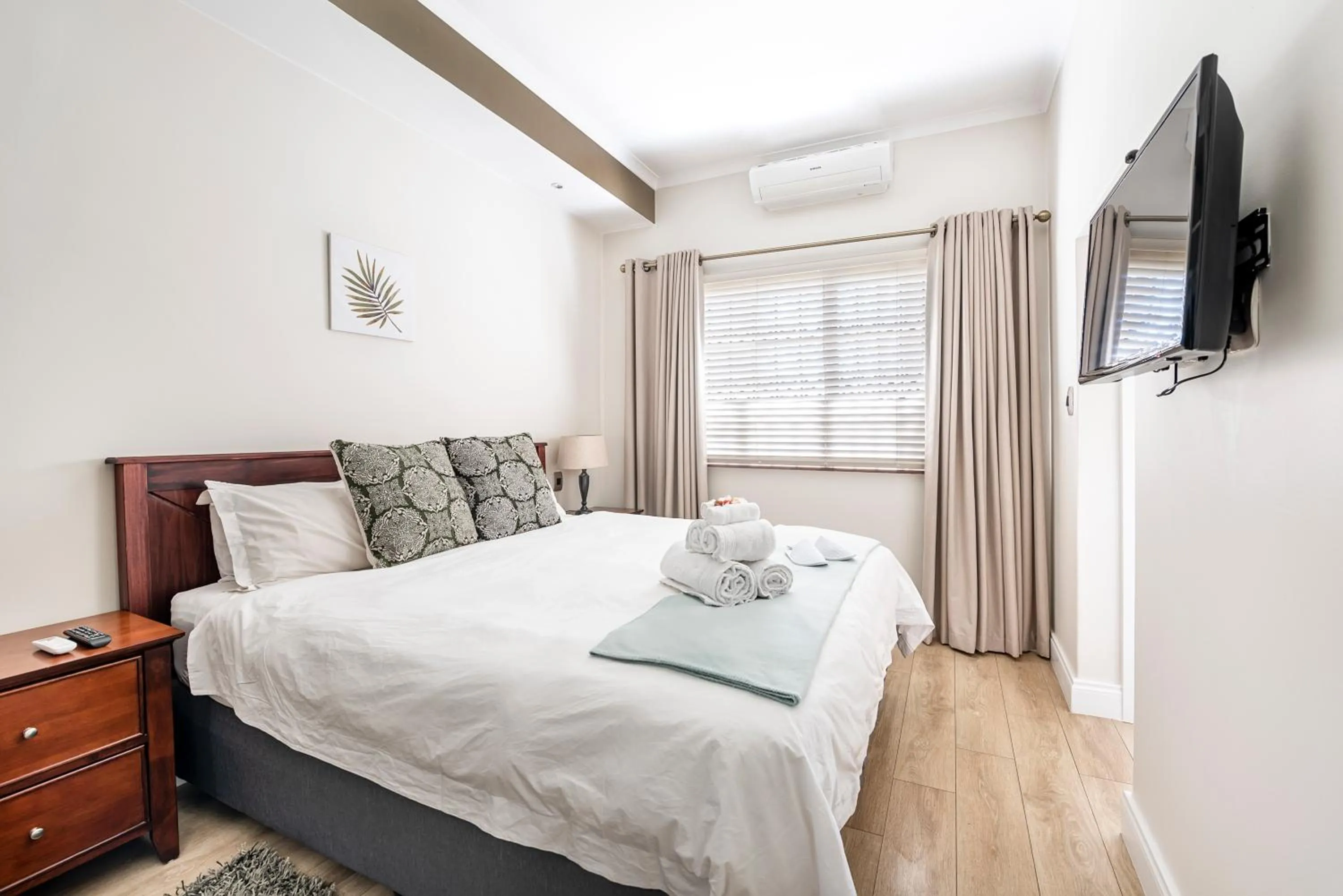 Bedroom, Bed in The Haystack On Homestead