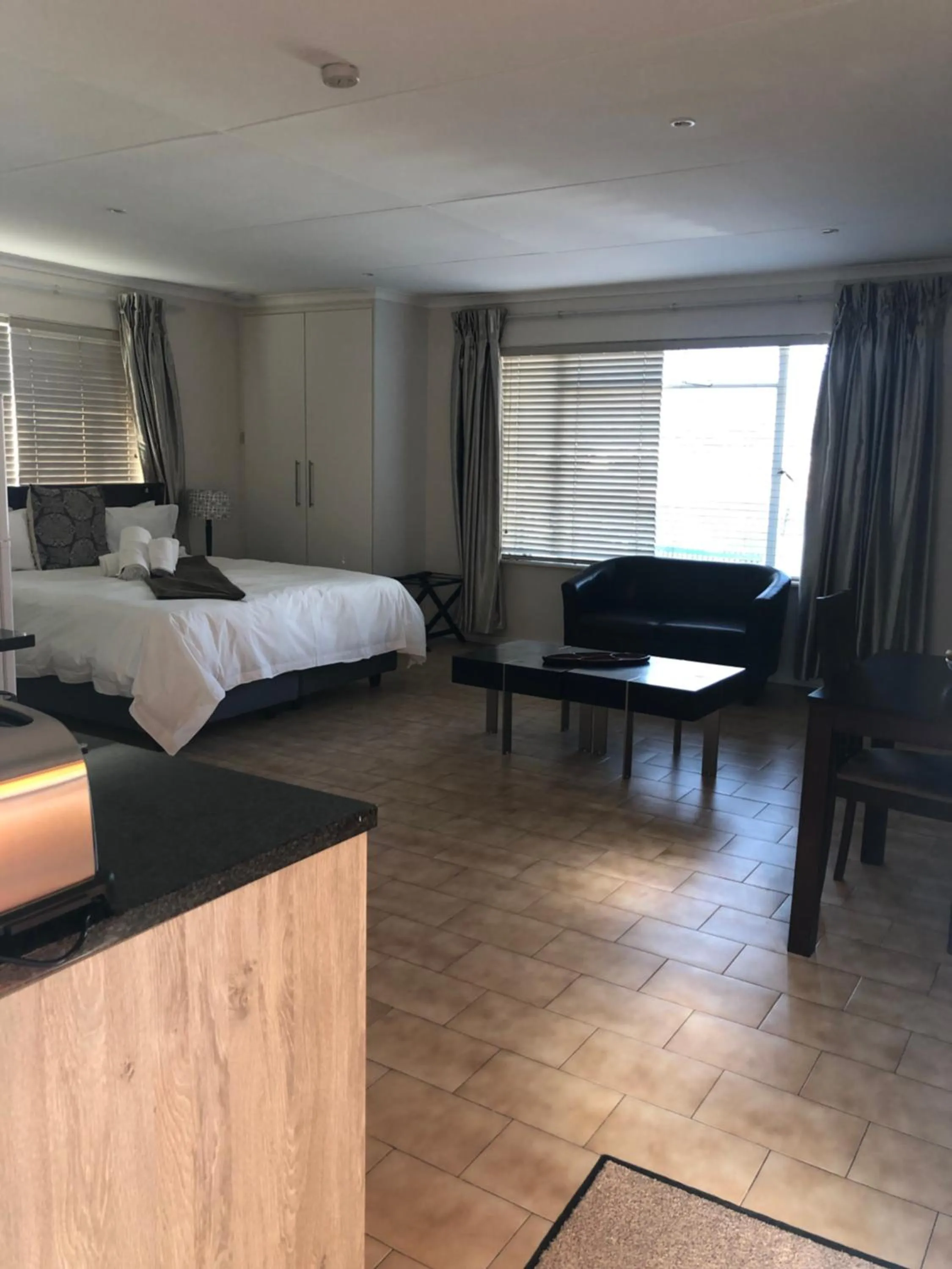 Living room, Bed in The Haystack On Homestead