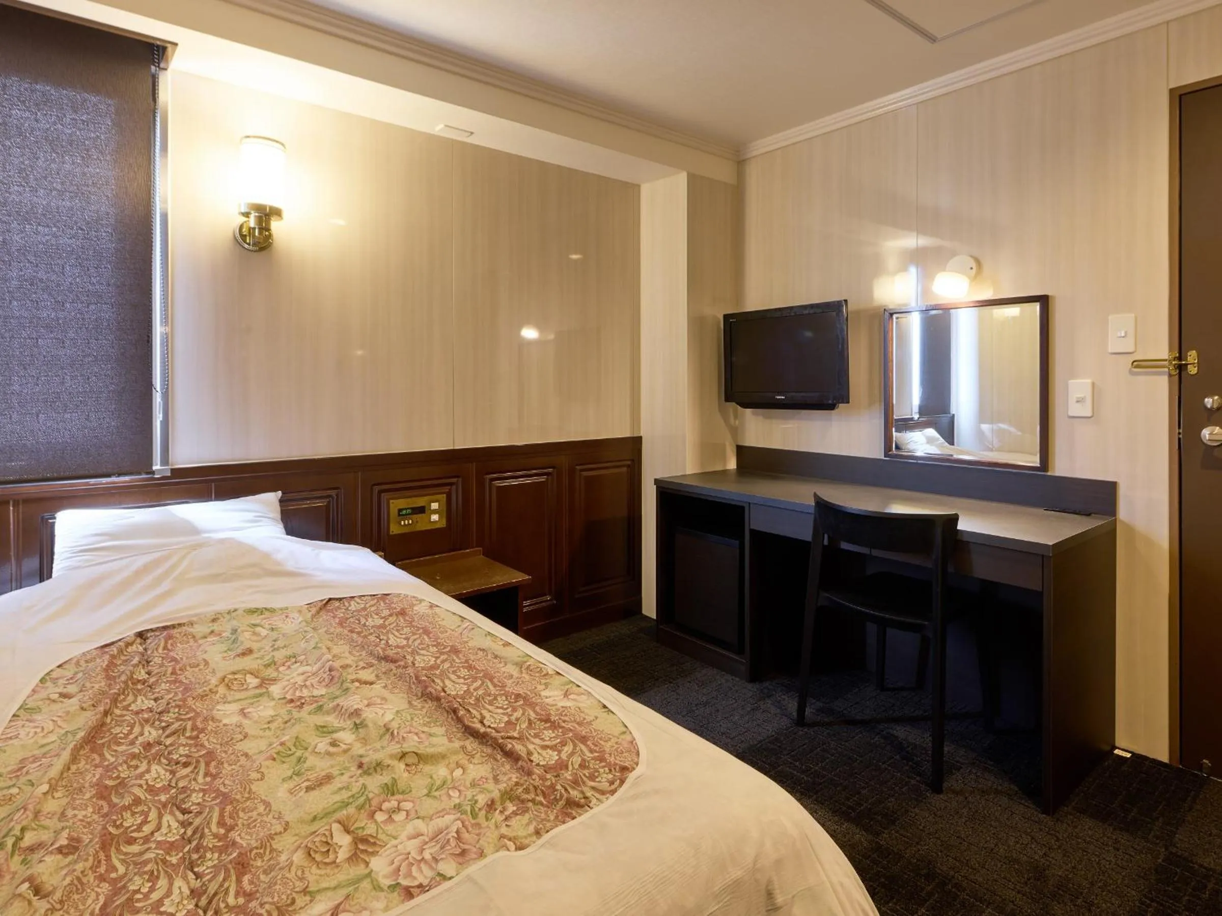 Bed in Hotel Wakamizu