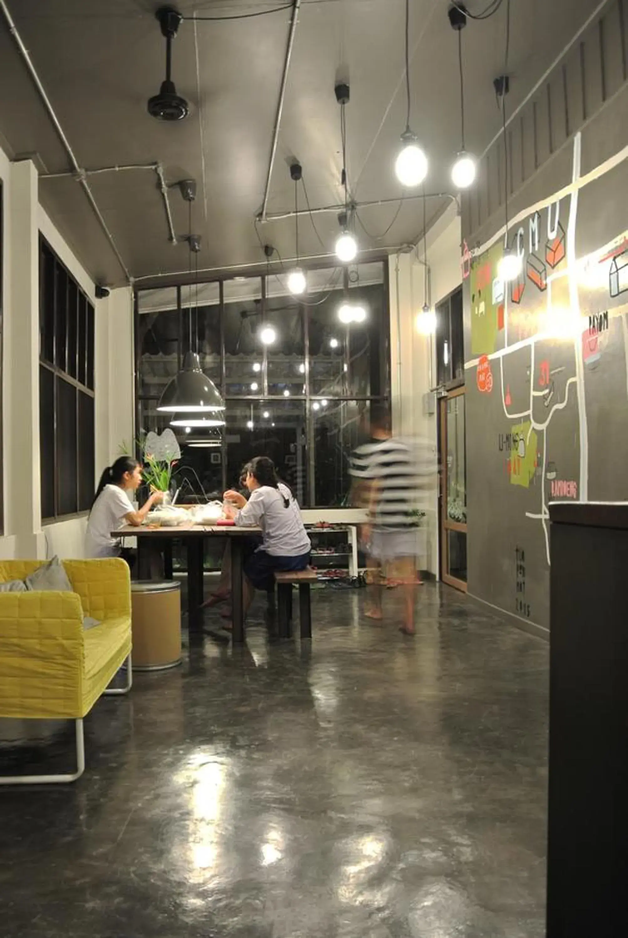 Restaurant/places to eat in Chiang Mai D Hostel Restaurant/places to eat in Chiang Mai D Hostel