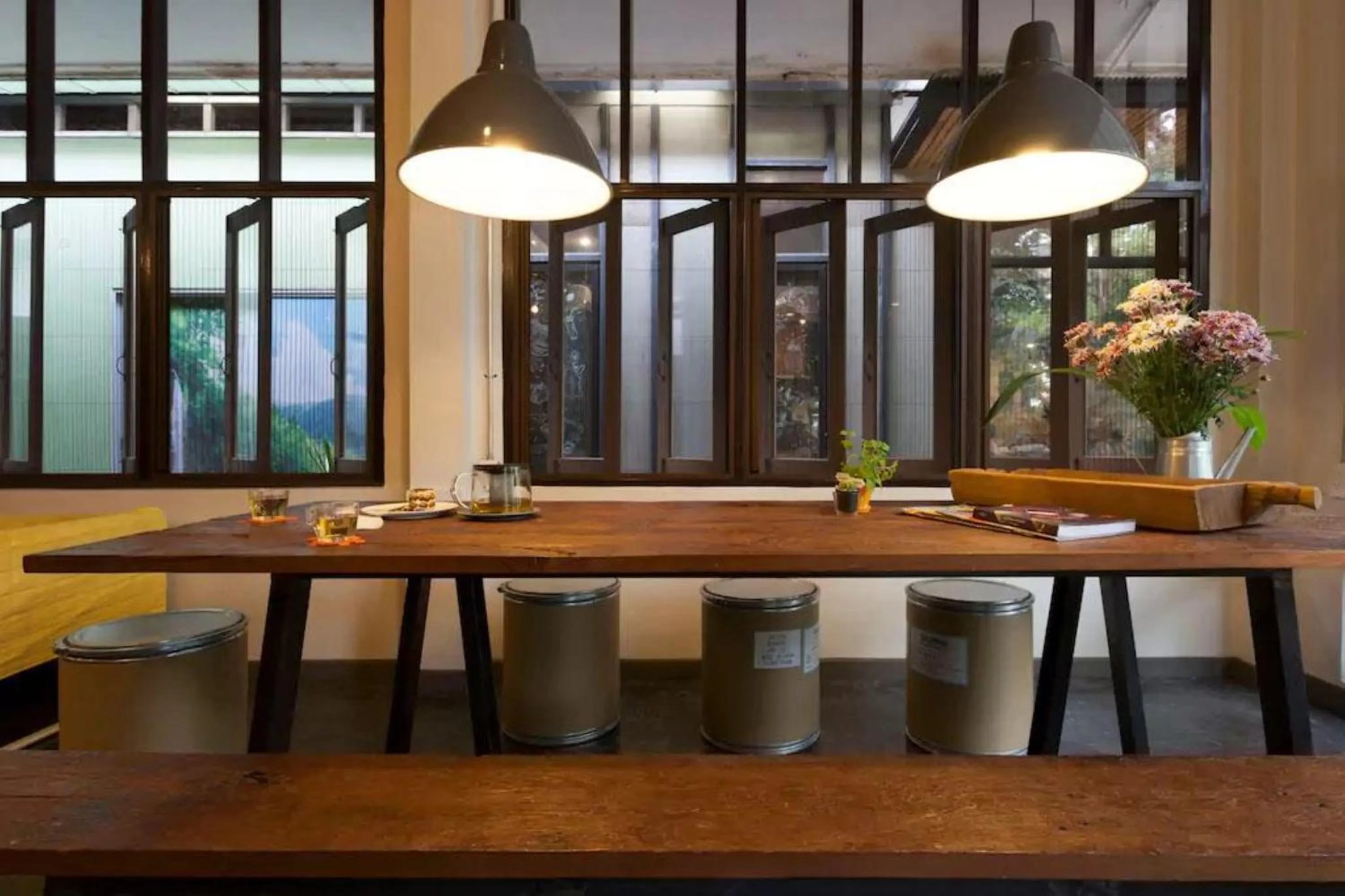 Dining area in Chiang Mai D Hostel