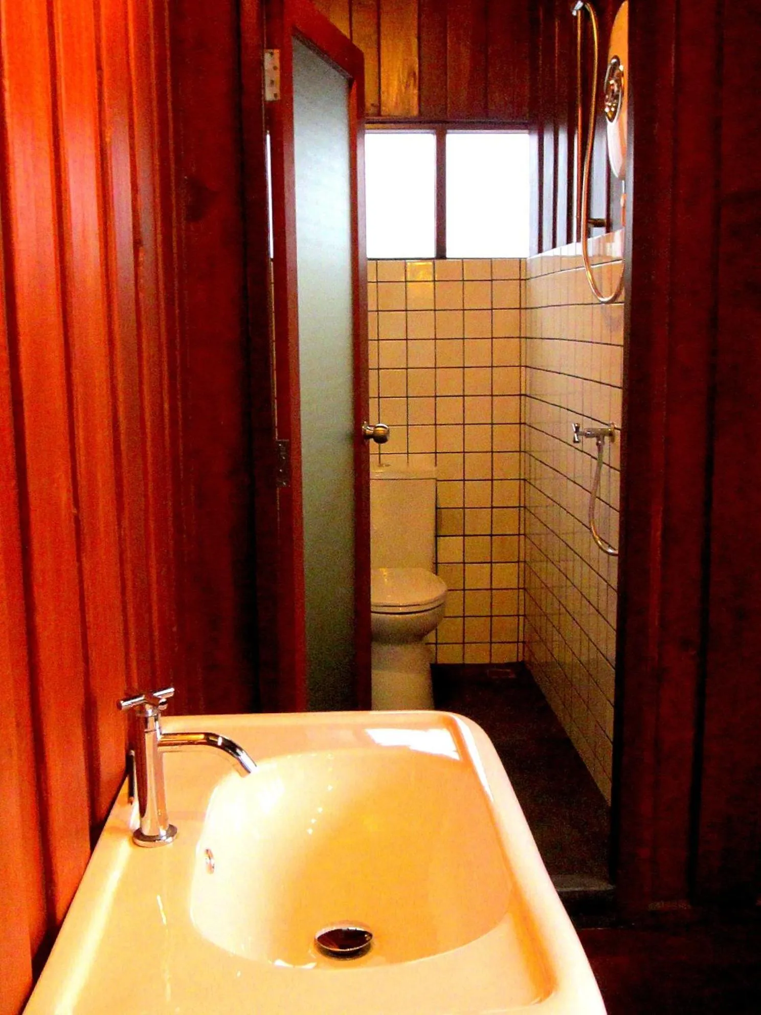 Toilet in Chiang Mai D Hostel
