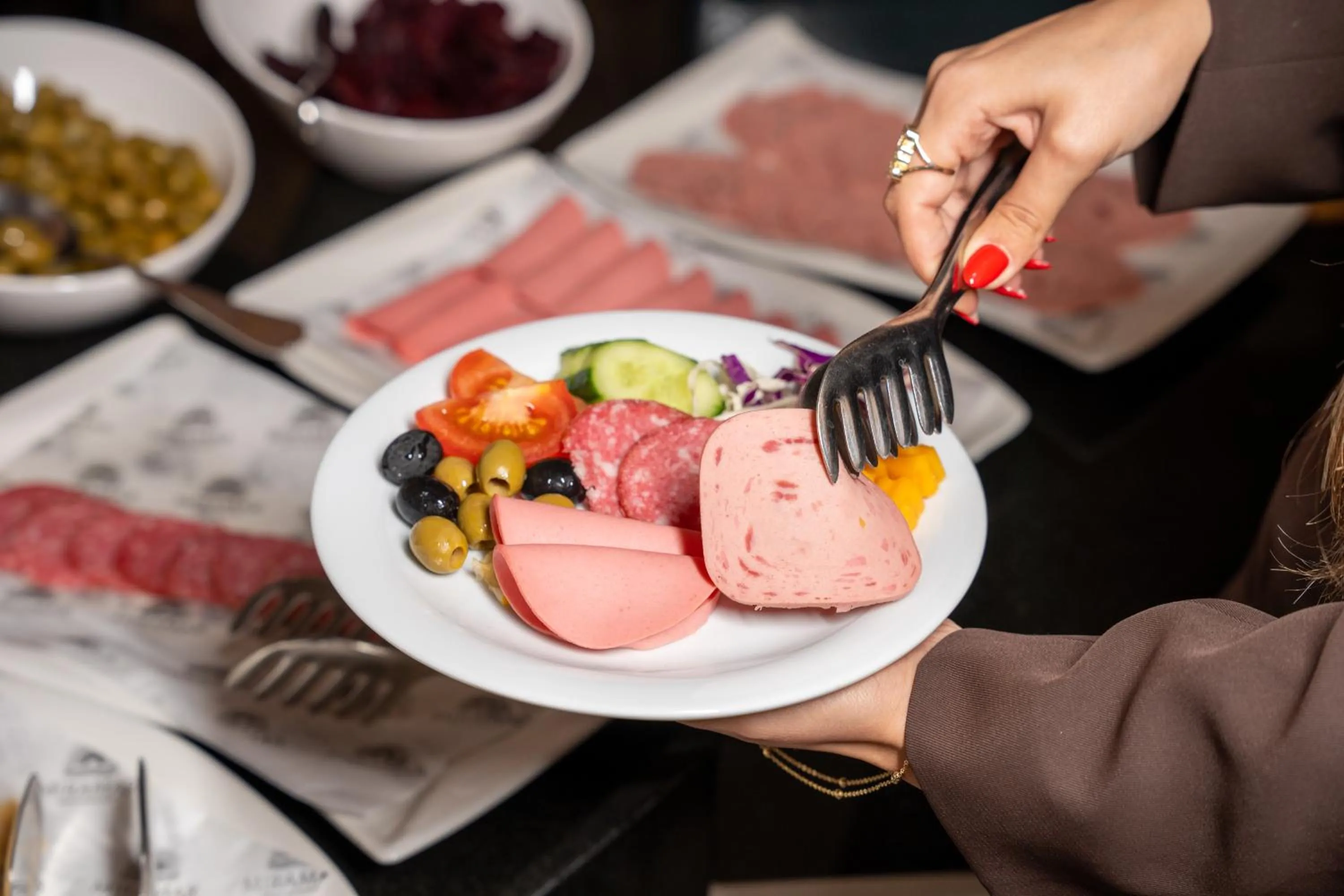 Breakfast in Park Dedeman Baku