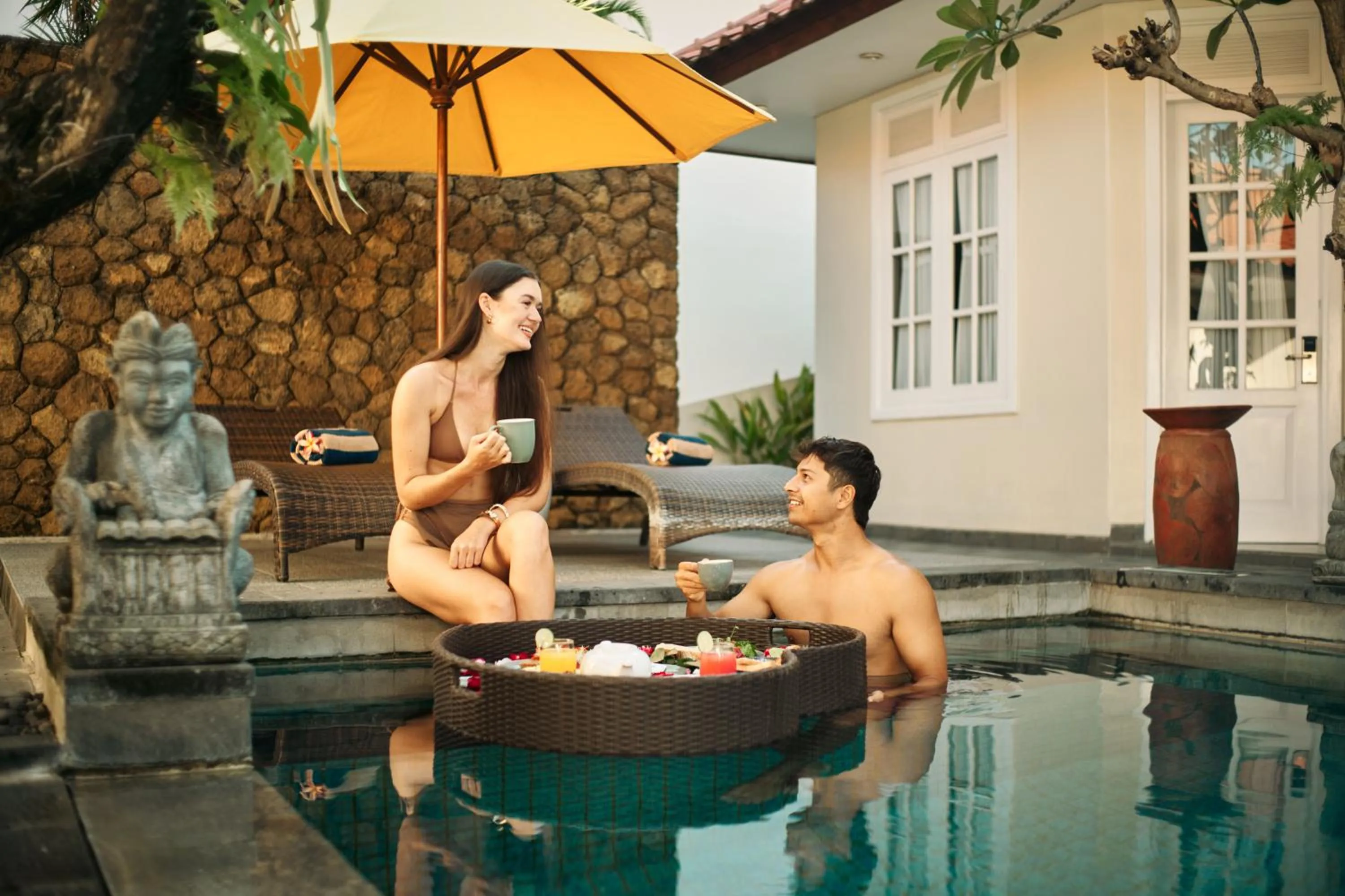 Food and drinks in SOLTERRA SEMINYAK Boutique Hotel & Spa Powered by Archipelago
