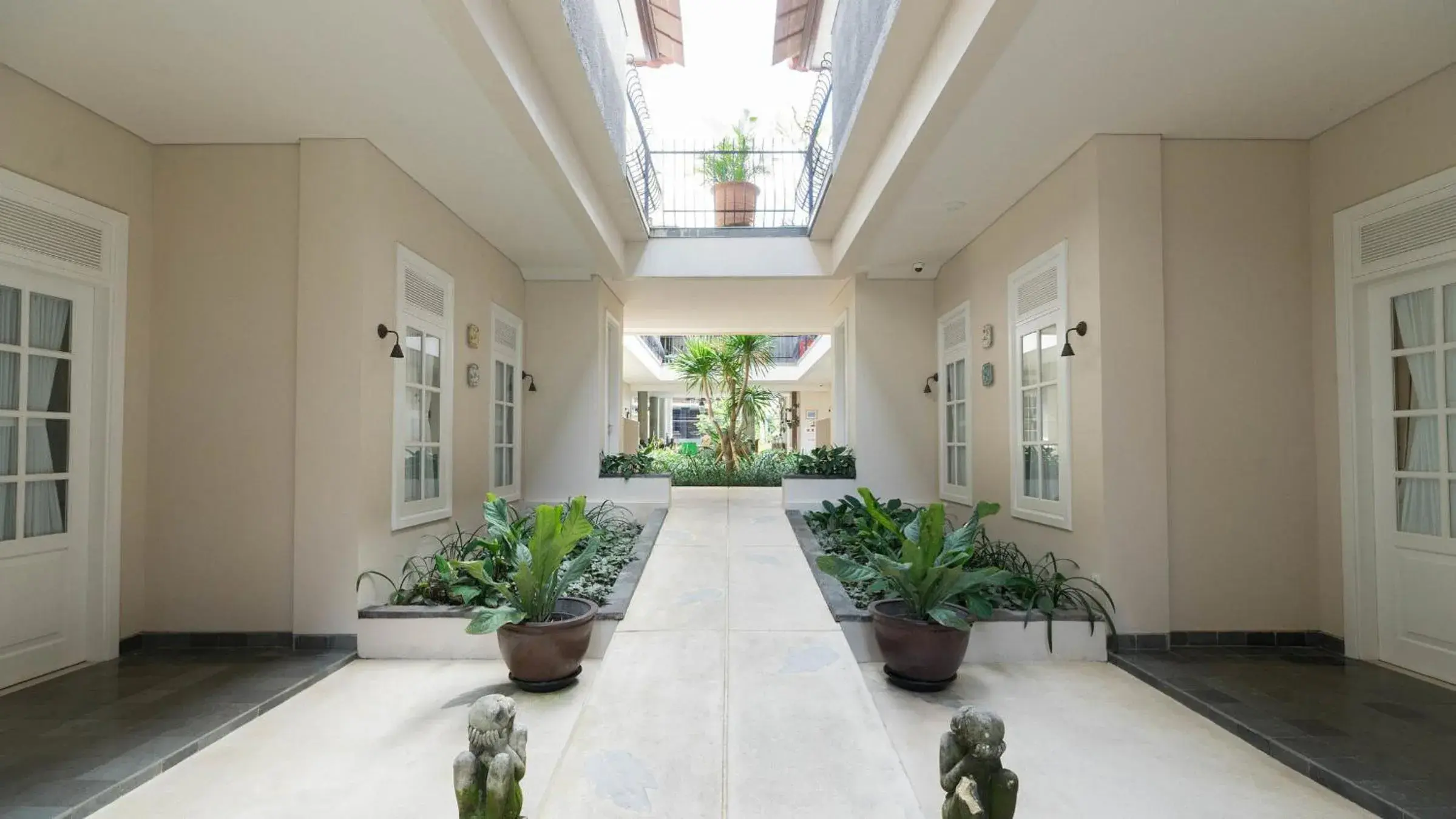 Property building in SOLTERRA SEMINYAK Boutique Hotel & Spa Powered by Archipelago Property building in SOLTERRA SEMINYAK Boutique Hotel & Spa Powered by Archipelago