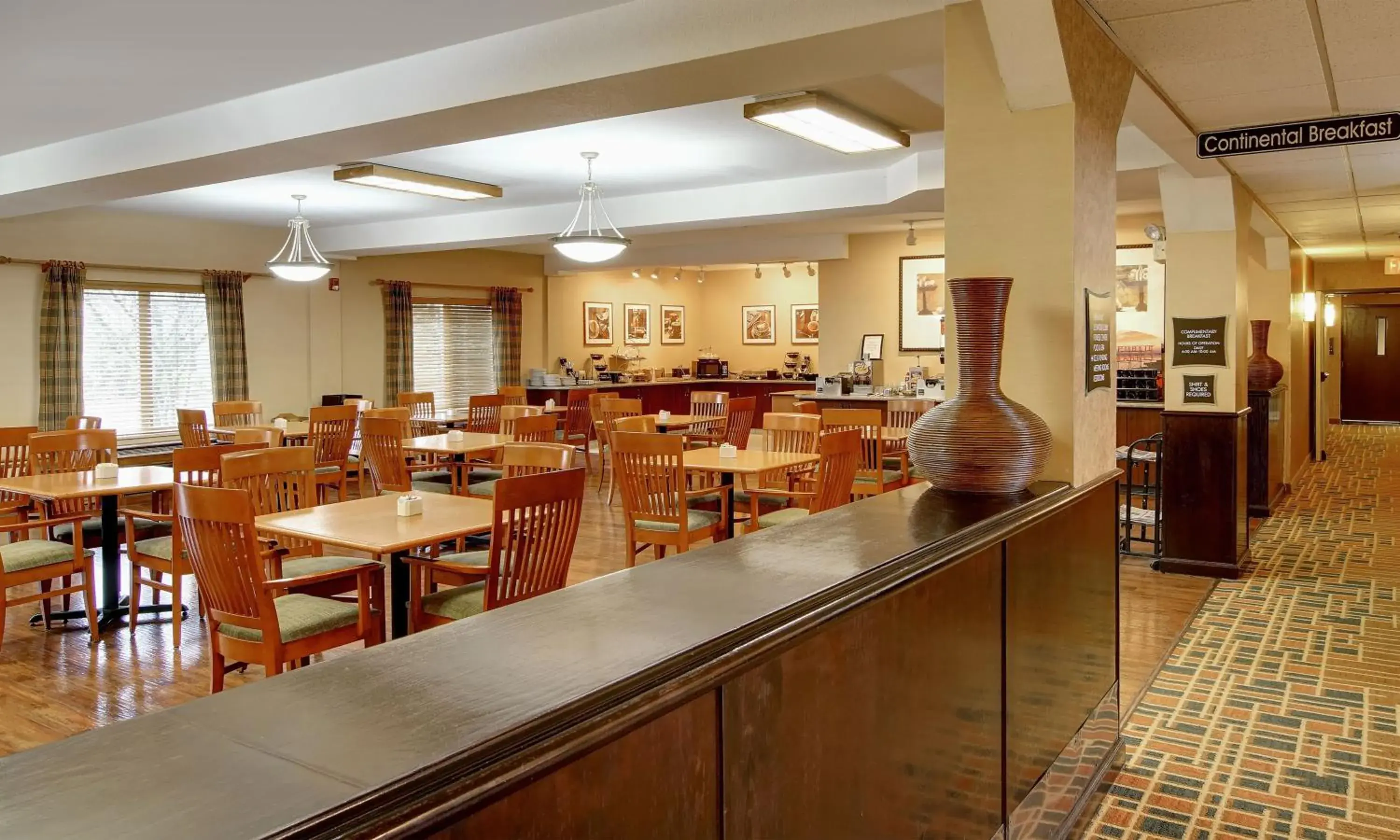 Restaurant/places to eat in Phoenix Inn Suites Albany Restaurant/places to eat in Phoenix Inn Suites Albany