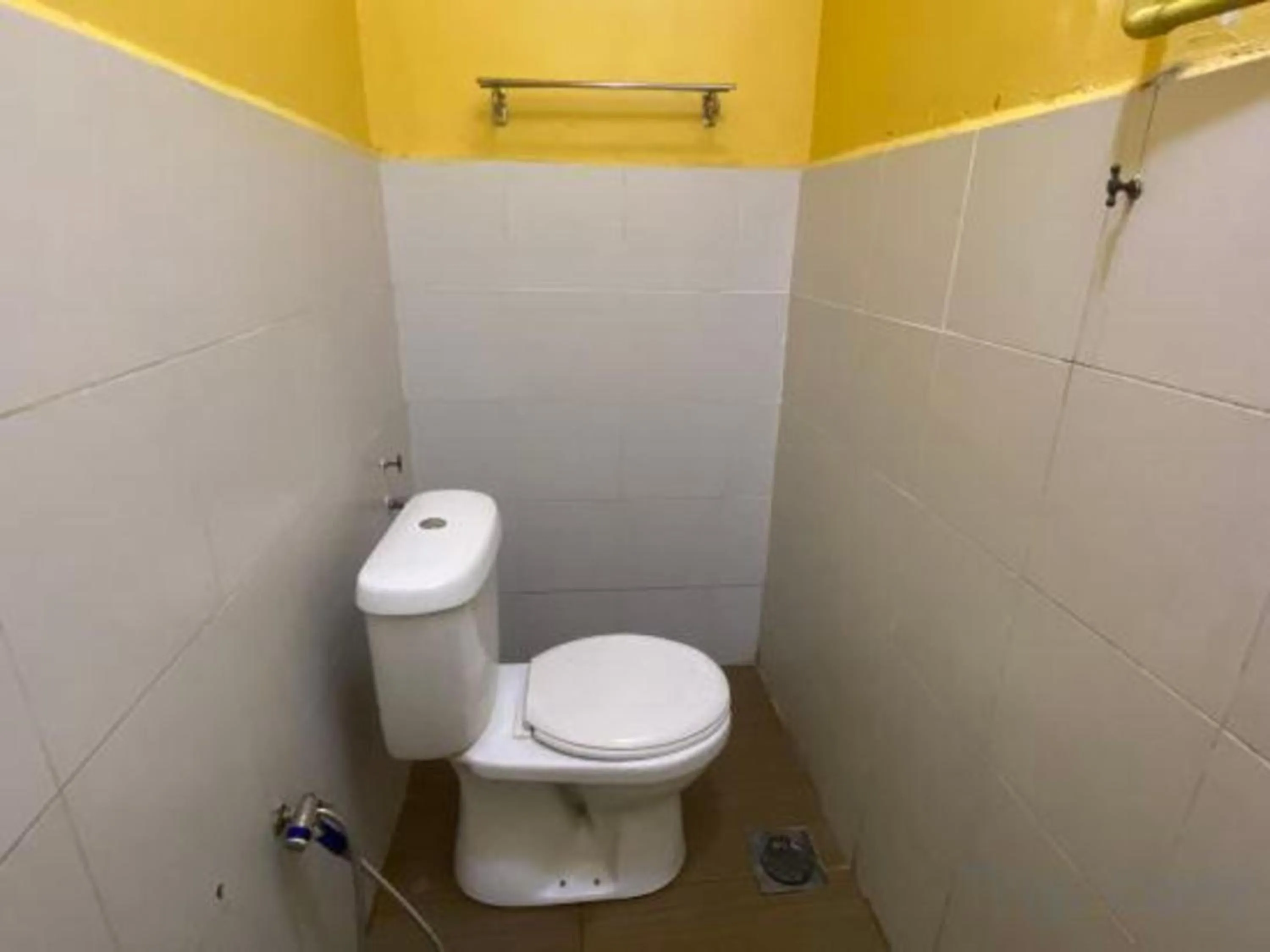 Bathroom in Hotel O De Anjung