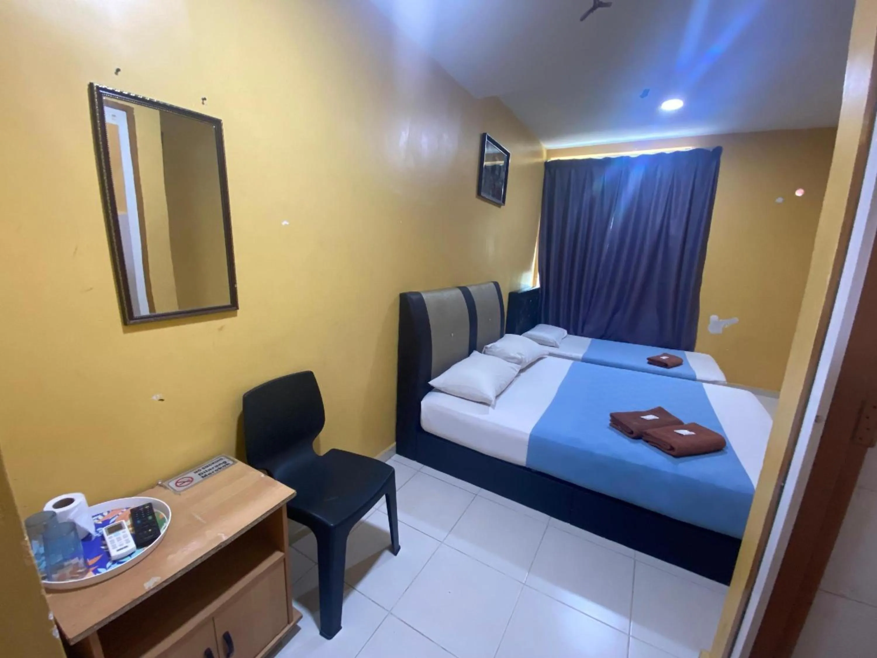 Bedroom, Bed in Hotel O De Anjung