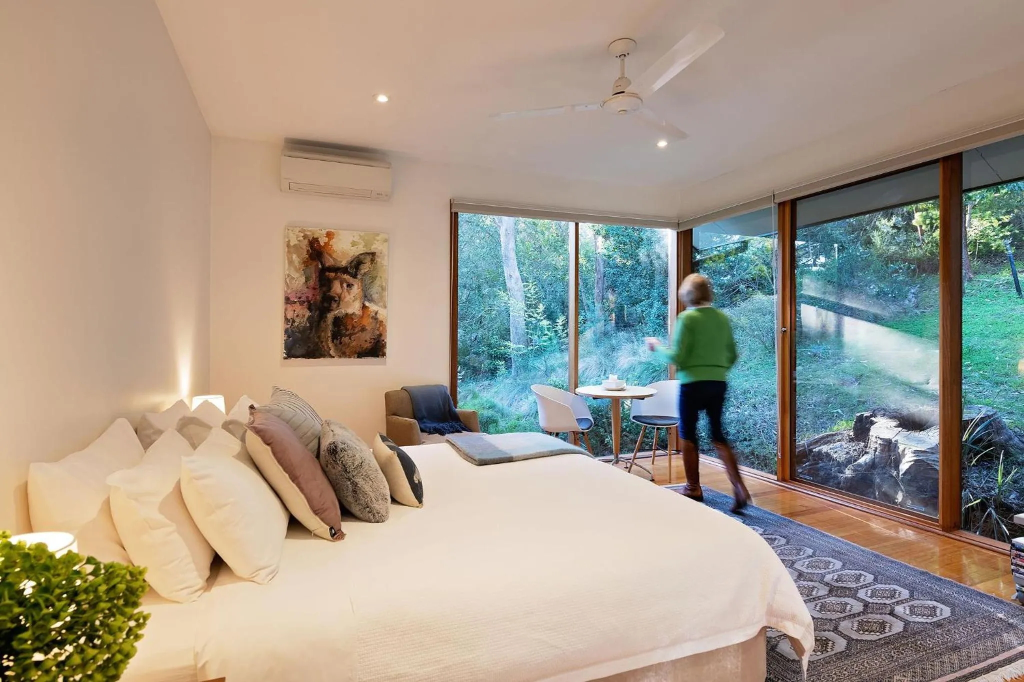 Bed in Cladich Pavilions Bed and Breakfast