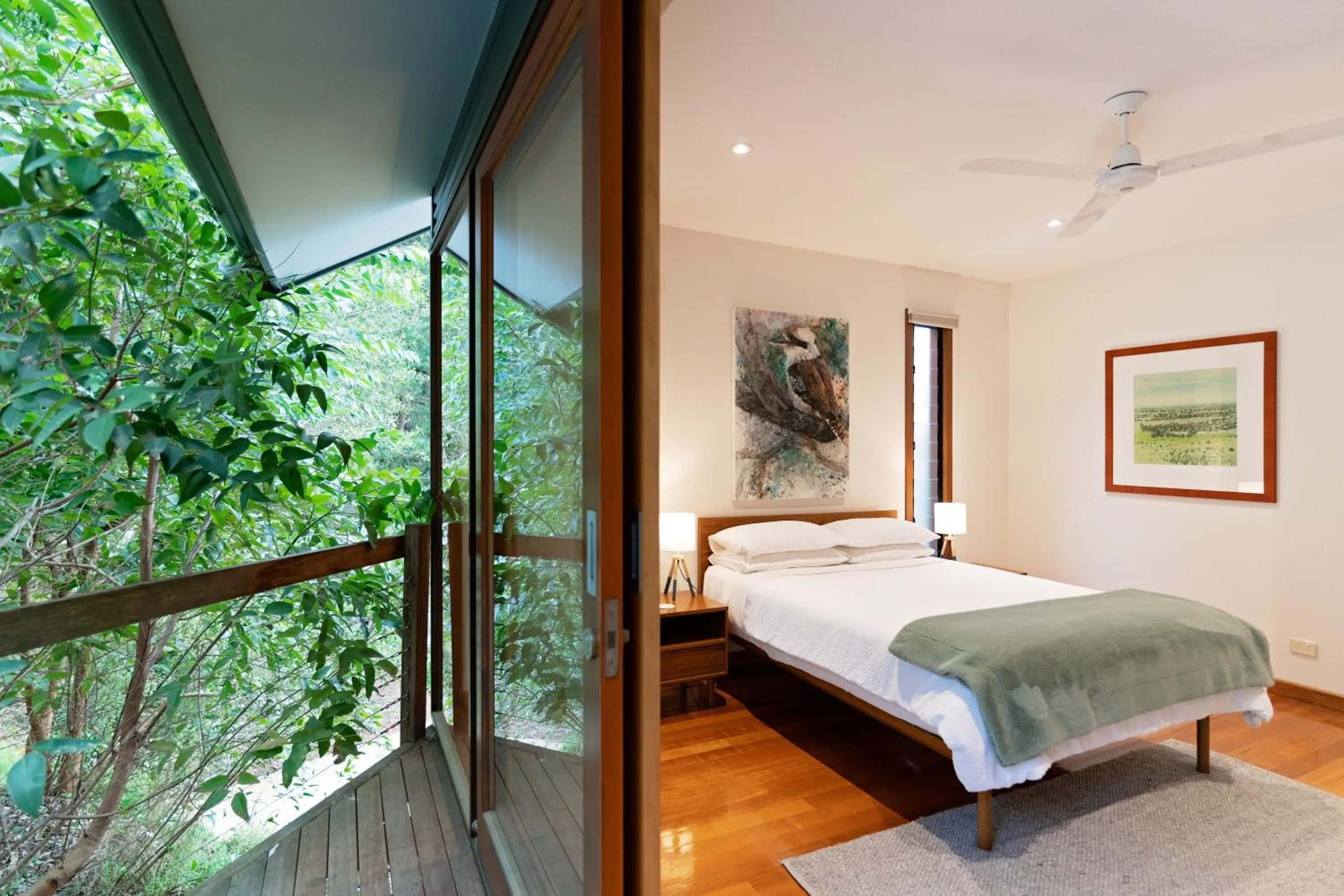 Bed in Cladich Pavilions Bed and Breakfast