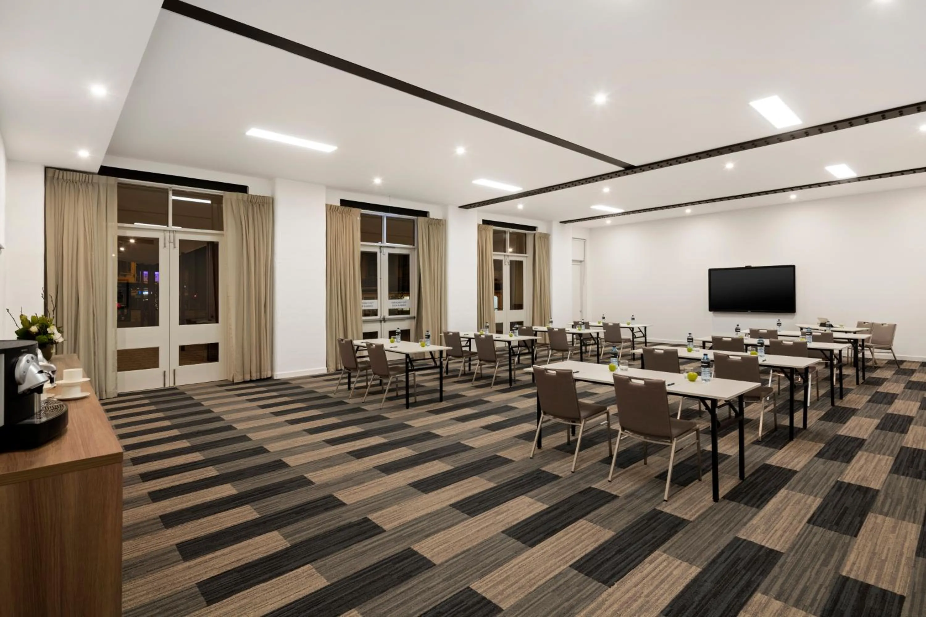 Meeting/conference room in Quest Newcastle West