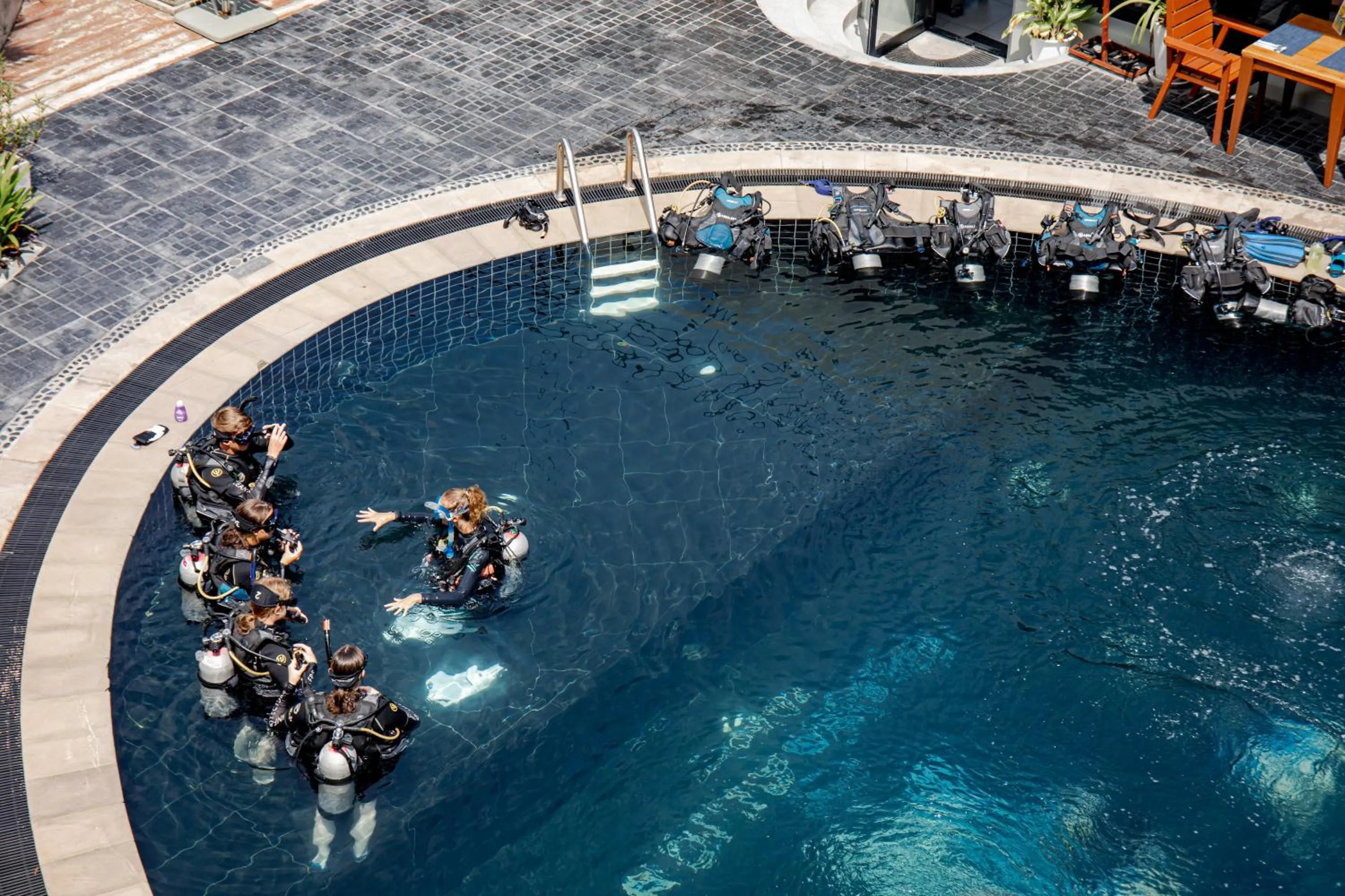 Diving in The Tarna Resort, Koh Tao