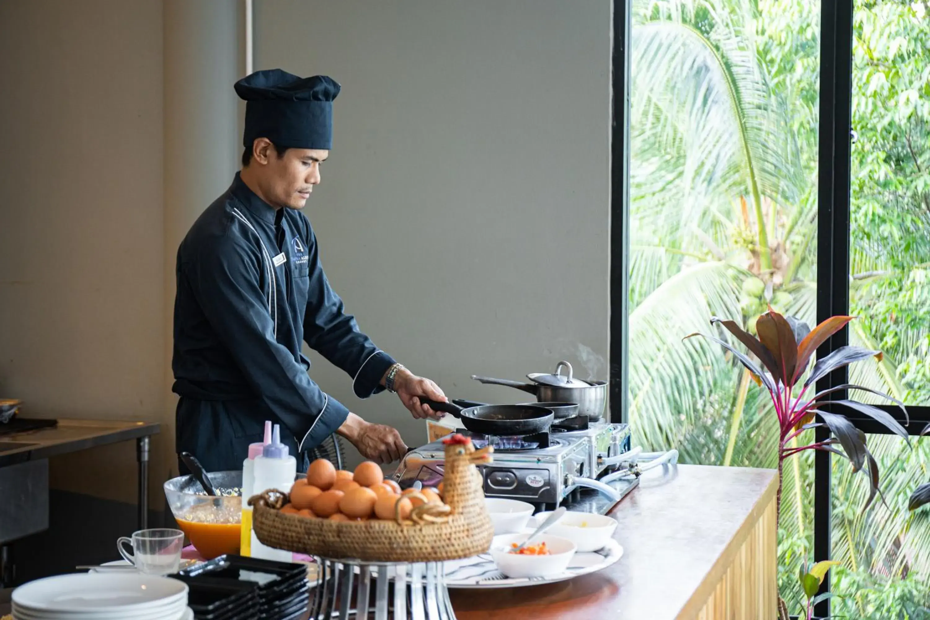 Food and drinks in The Tarna Resort, Koh Tao Food and drinks in The Tarna Resort, Koh Tao