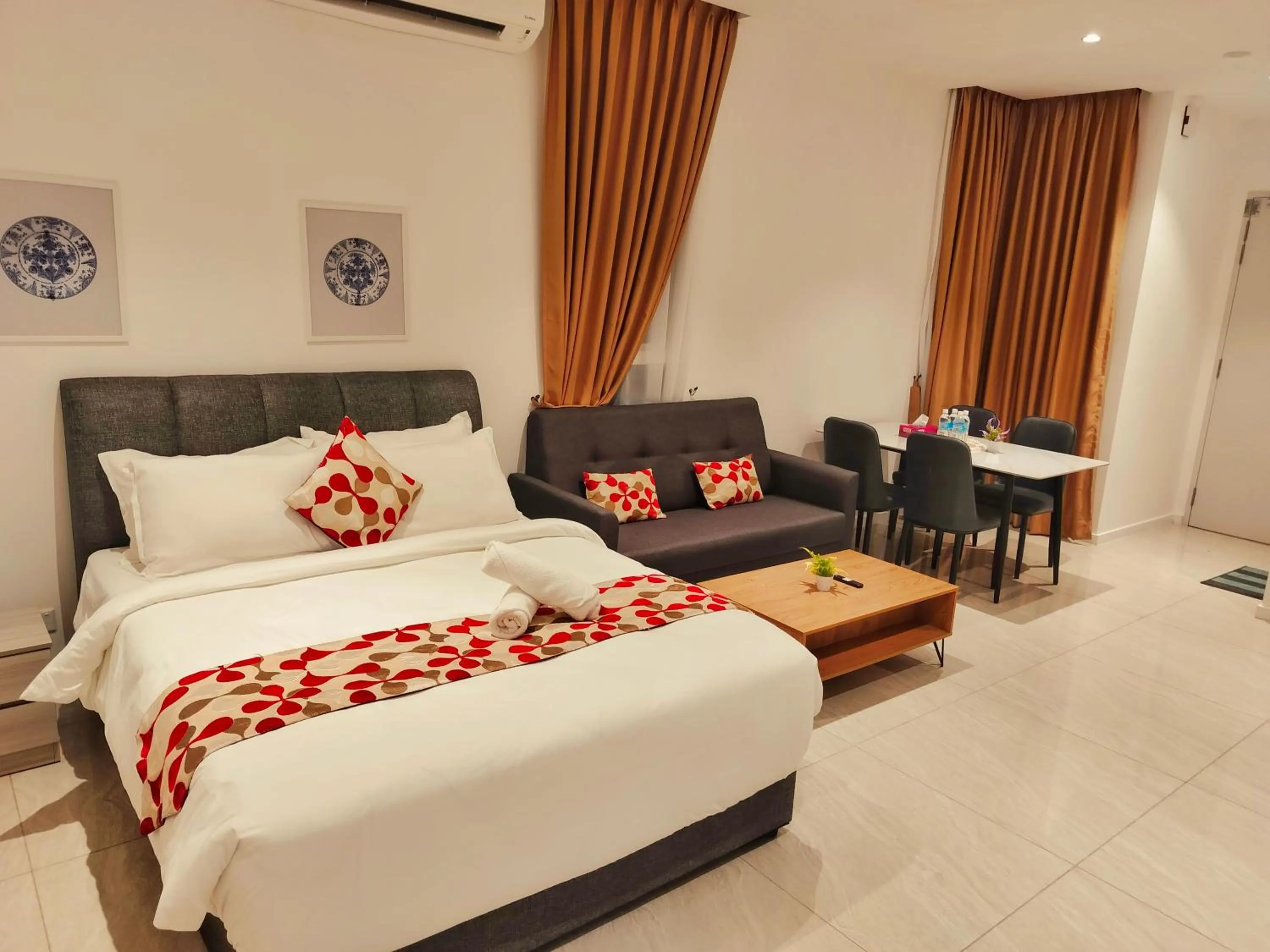 Bed in Lila Suites Quill Residence KLCC