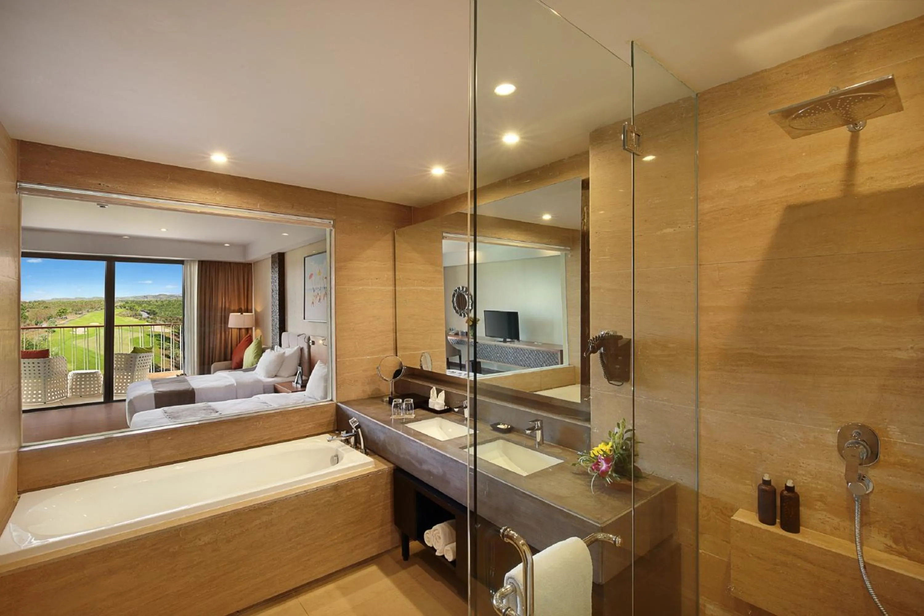 Shower, Bed in Klapa Resort