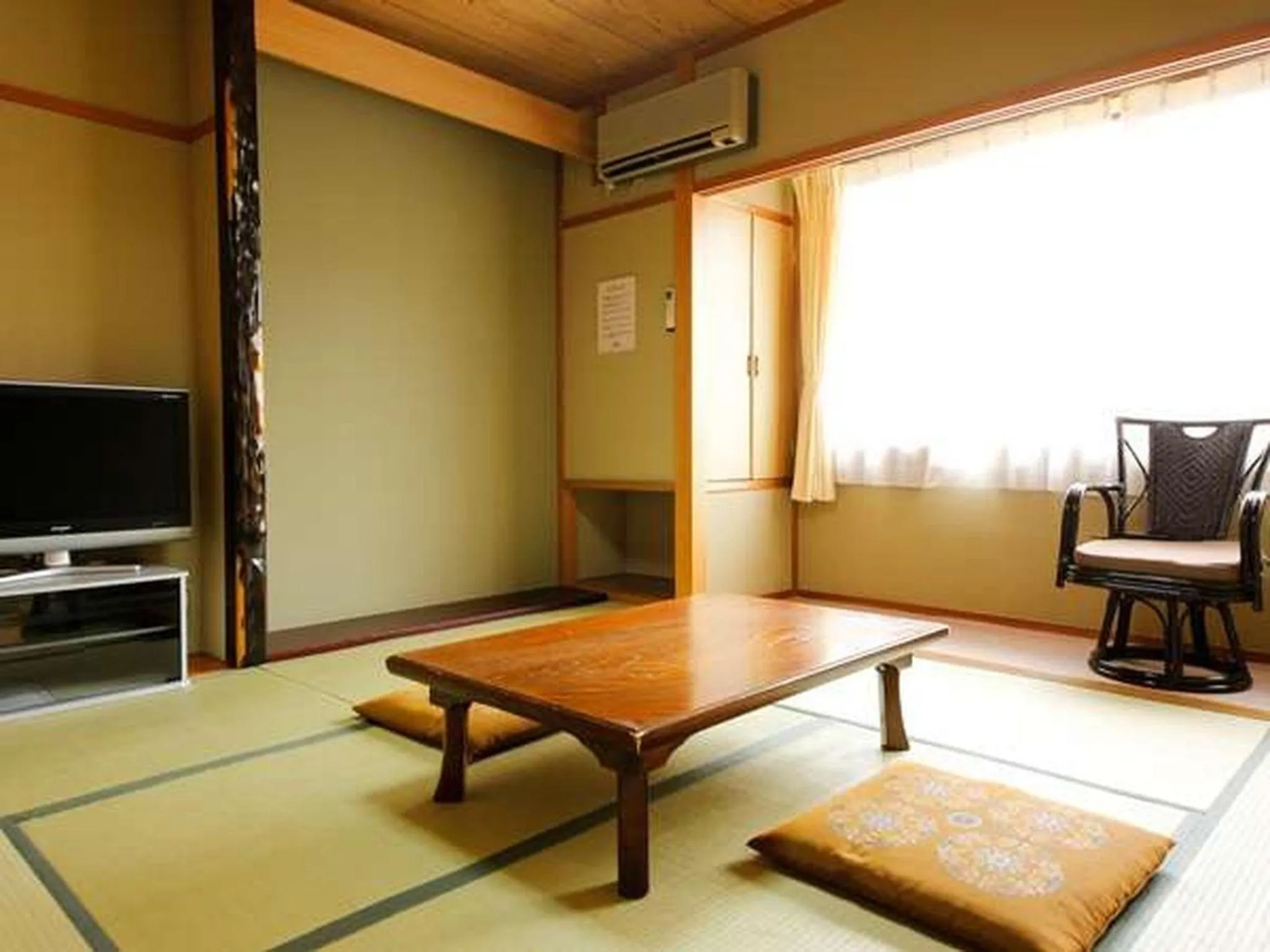 Bedroom in Oyado Hachibei