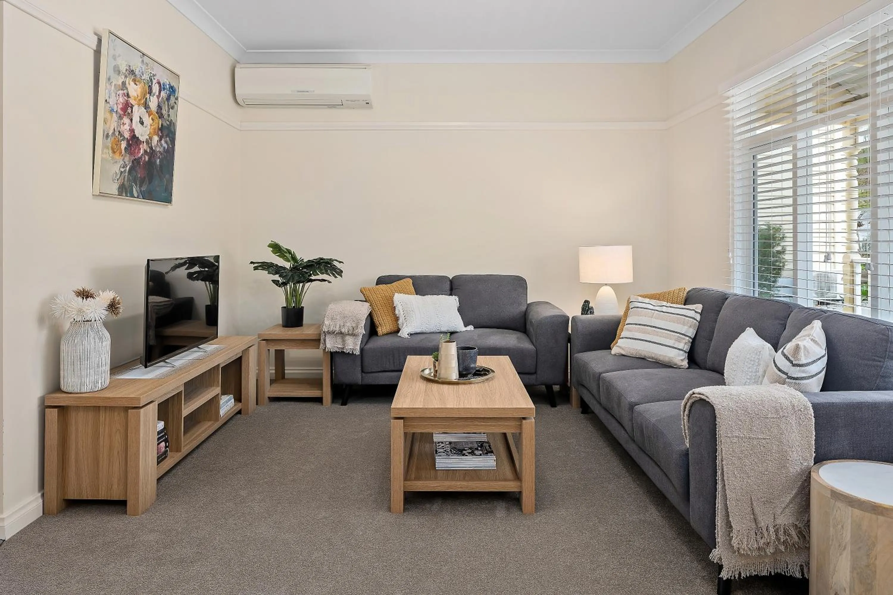 Living room in Yarra Gables