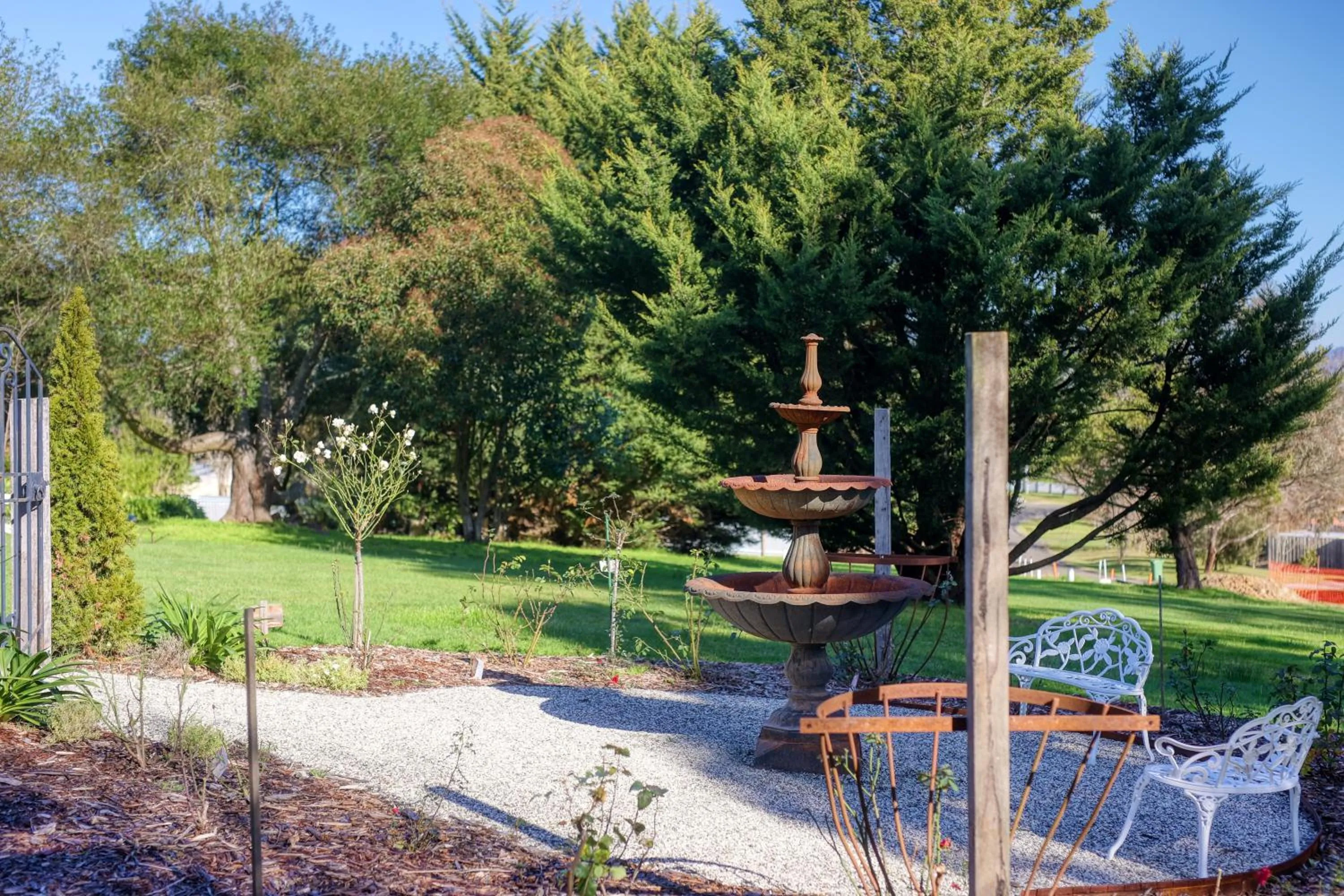 Garden in Yarra Gables