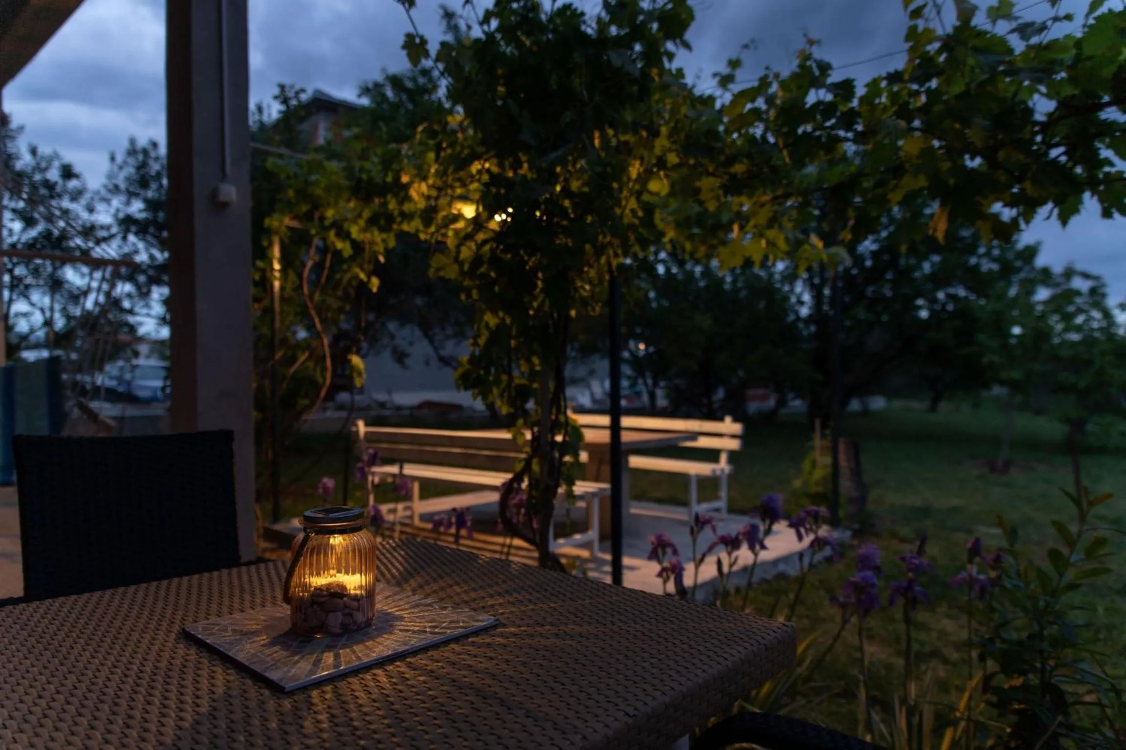 Tranquil and Stylish Apartment Kastel Novi