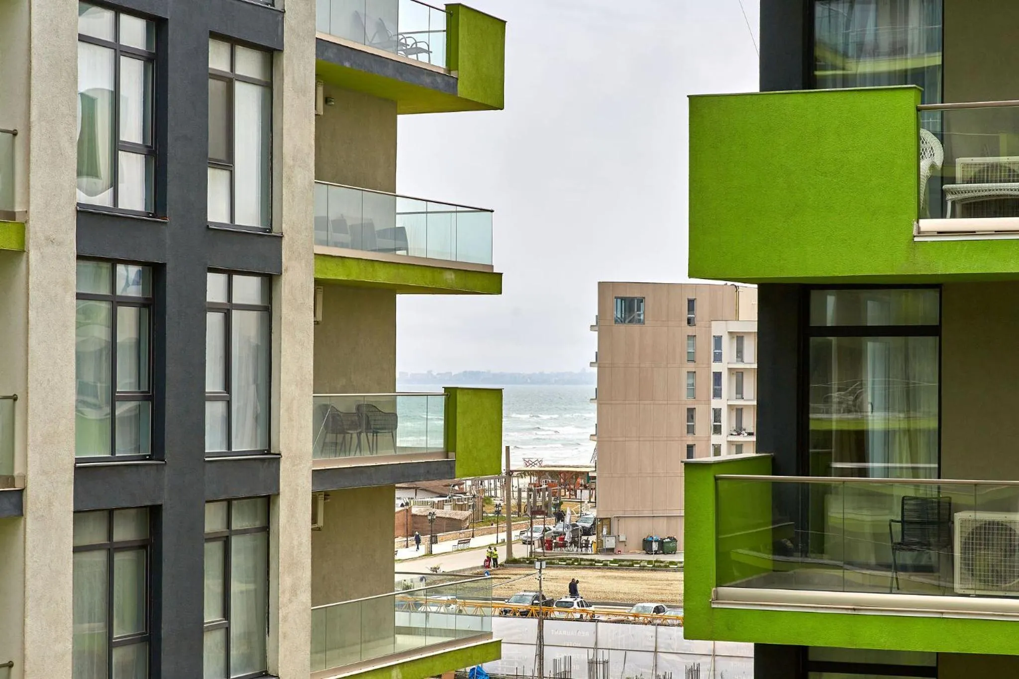 Property building in Apartament Atlantis by ALZ
