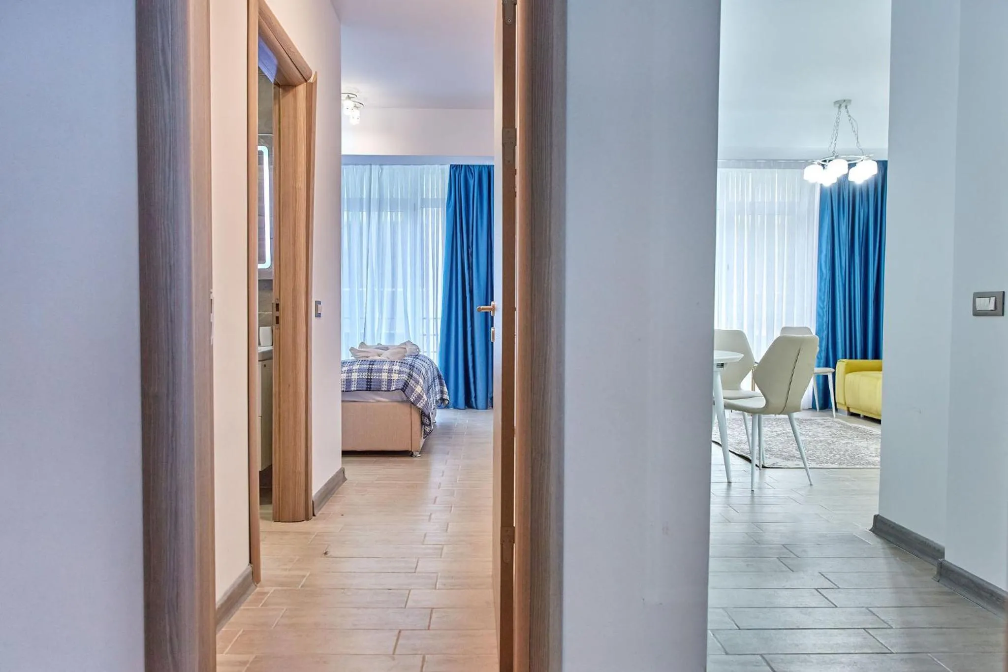Living room, Bed in Apartament Atlantis by ALZ