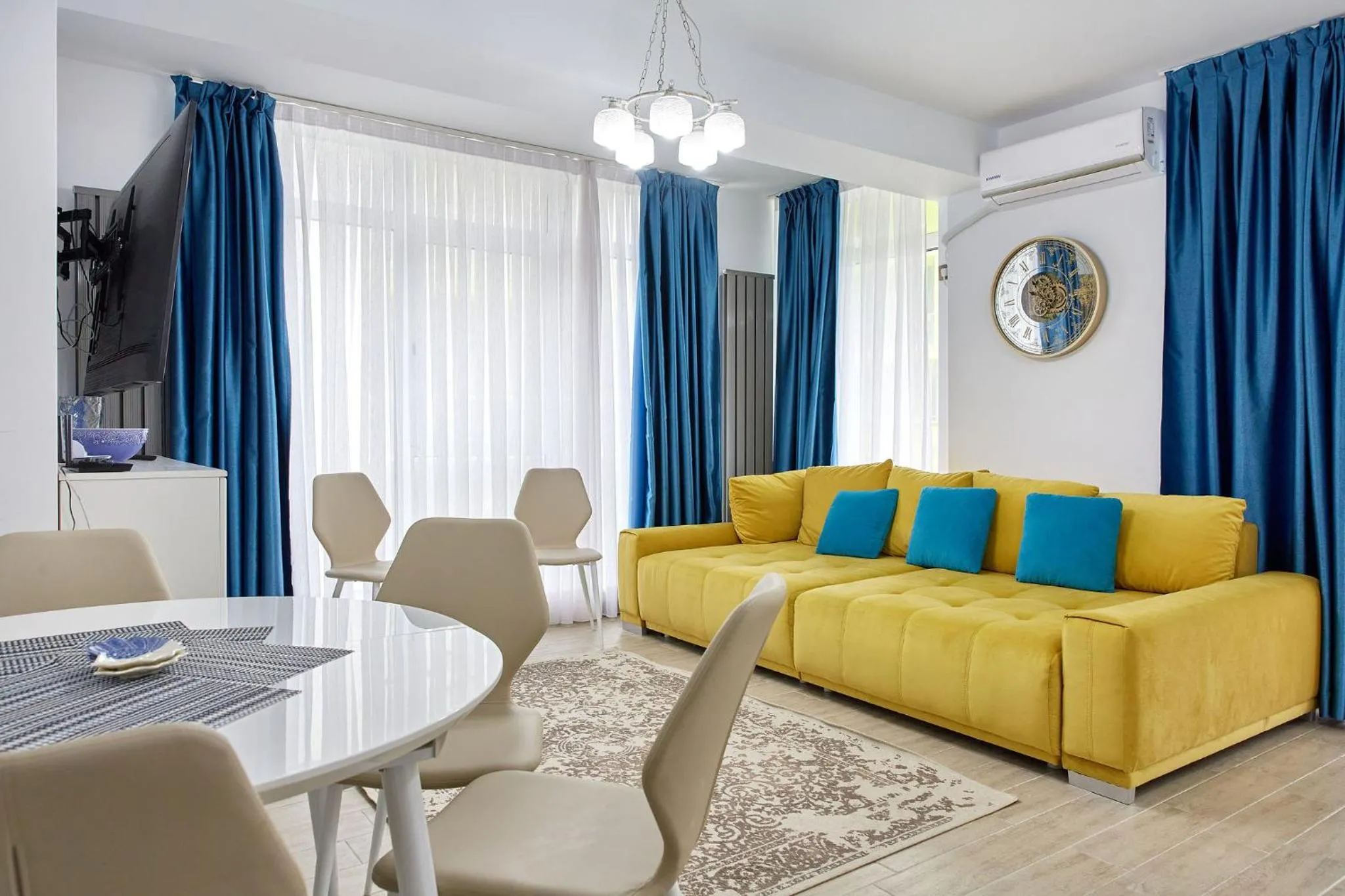 TV and multimedia in Apartament Atlantis by ALZ