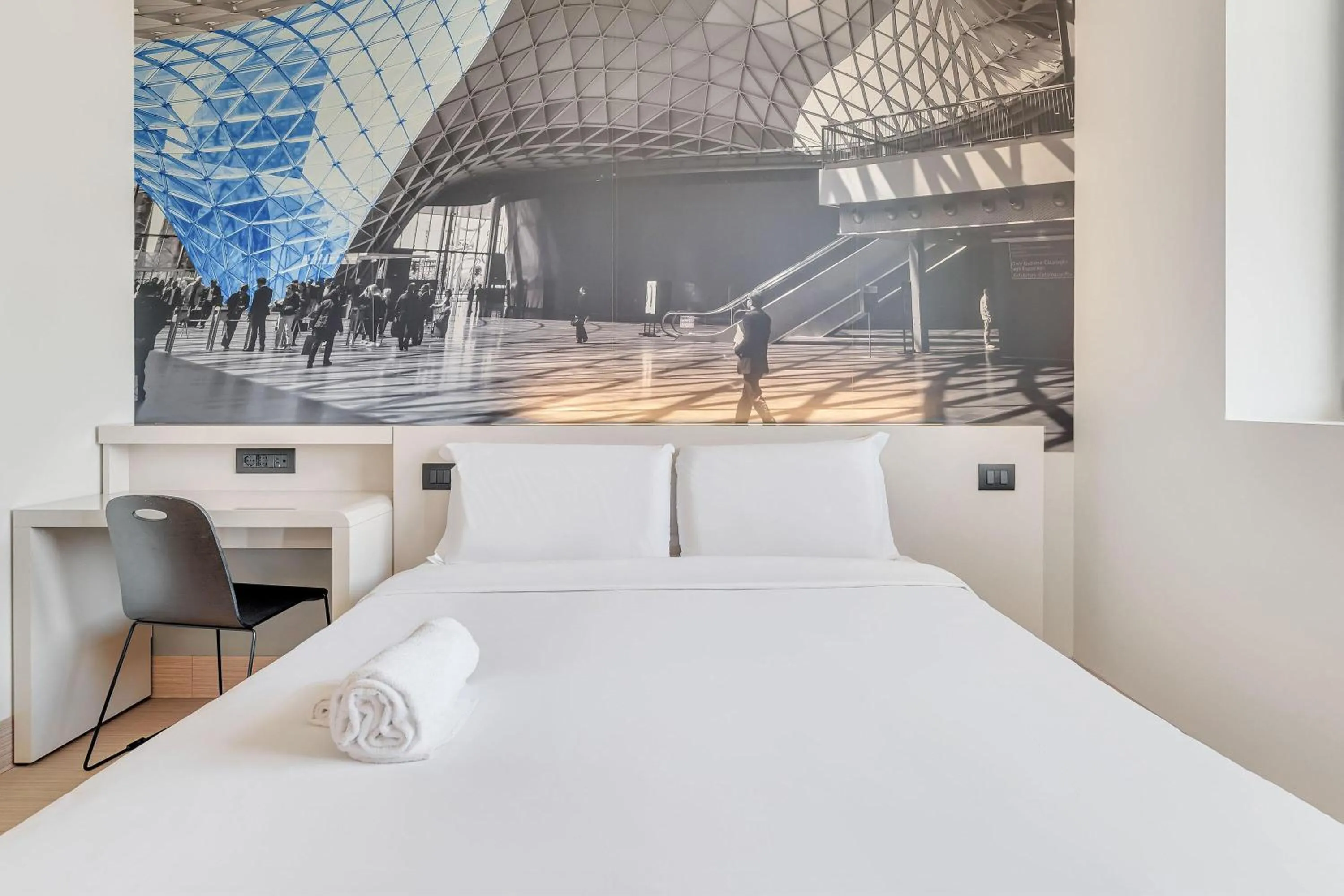 Photo of the whole room, Bed in B&B Hotel Milano San Siro