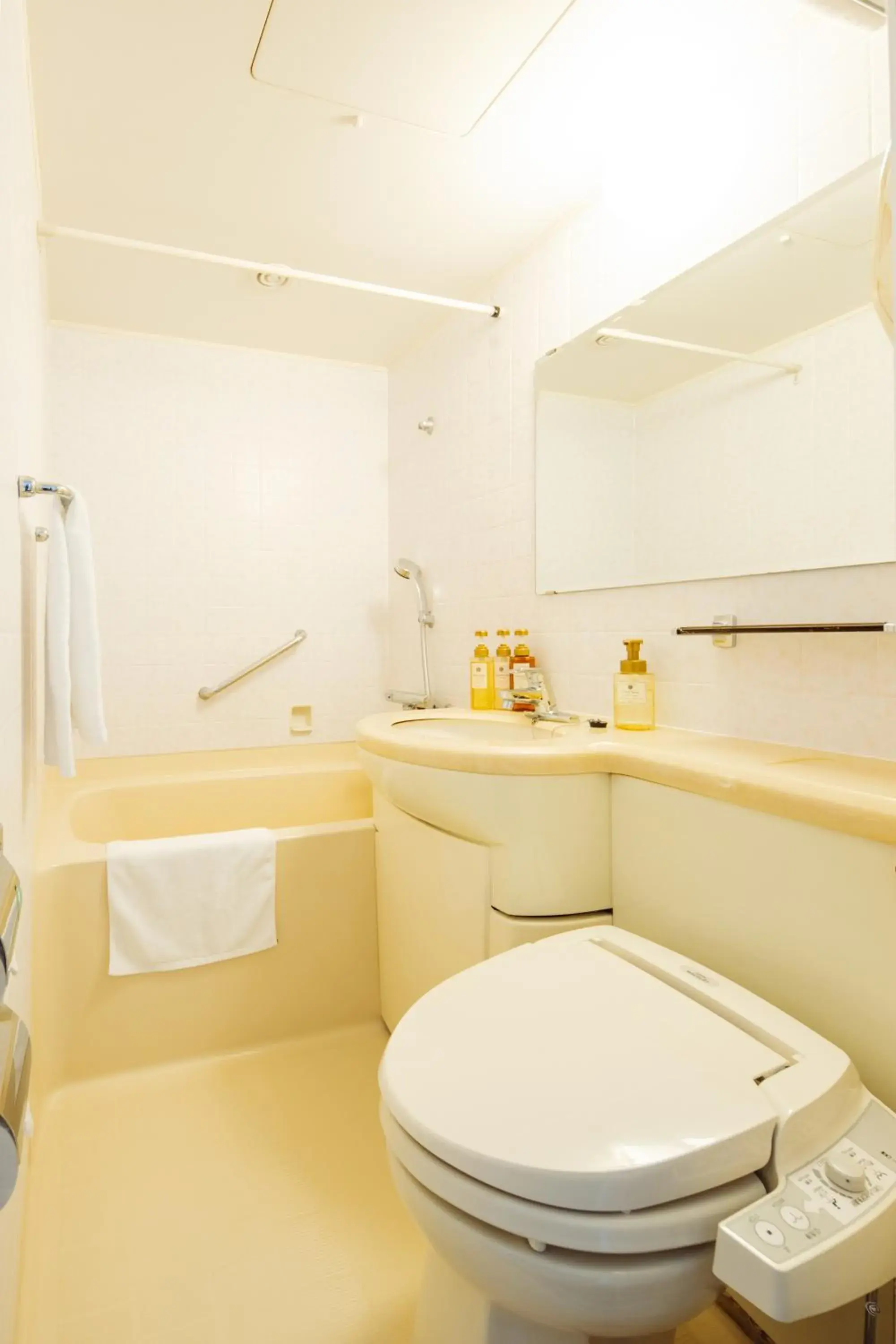 Bathroom in Nest Hotel Matsuyama Bathroom in Nest Hotel Matsuyama