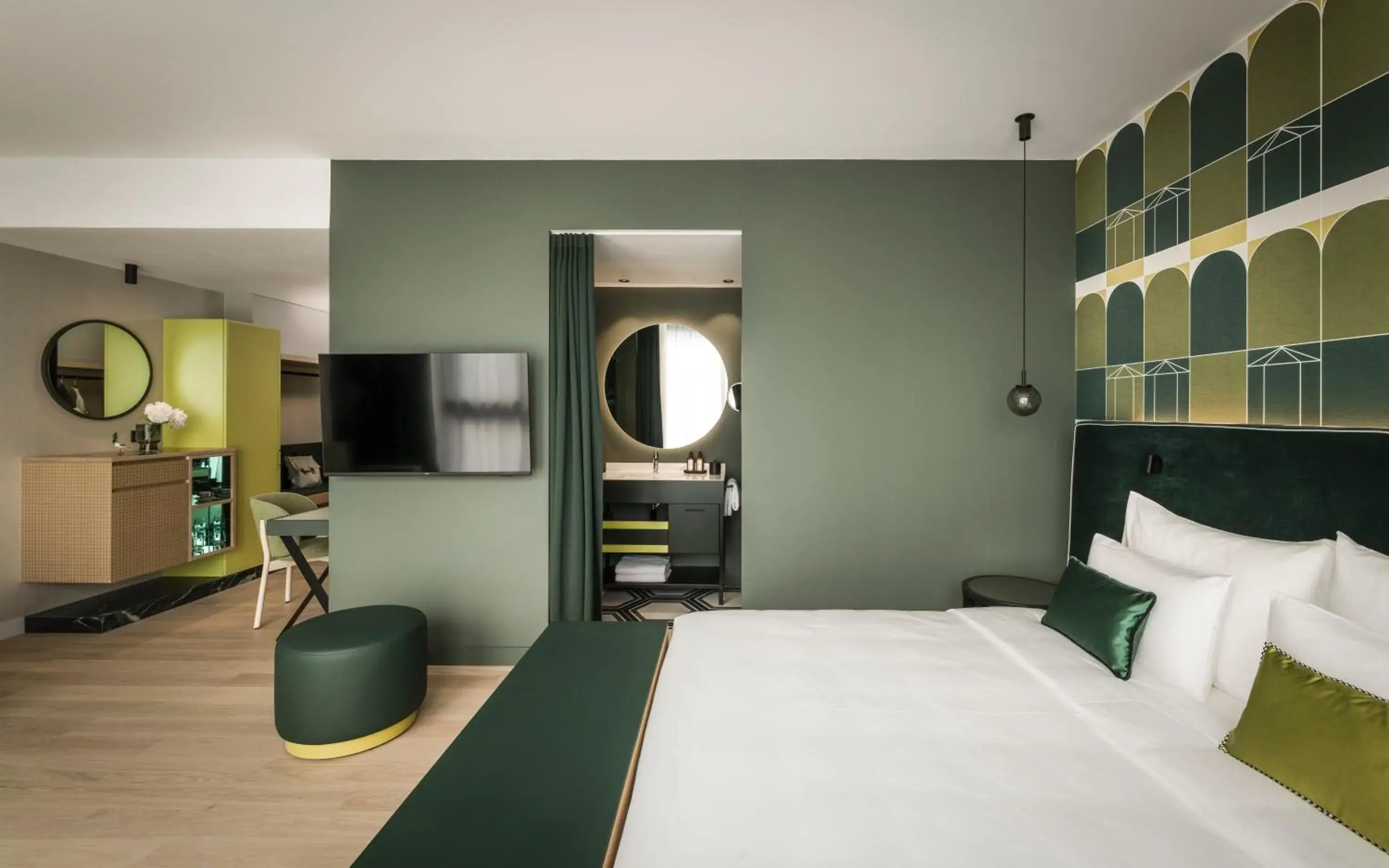 Junior Suite in Falkensteiner Hotel Bozen WaltherPark Junior Suite in Falkensteiner Hotel Bozen WaltherPark