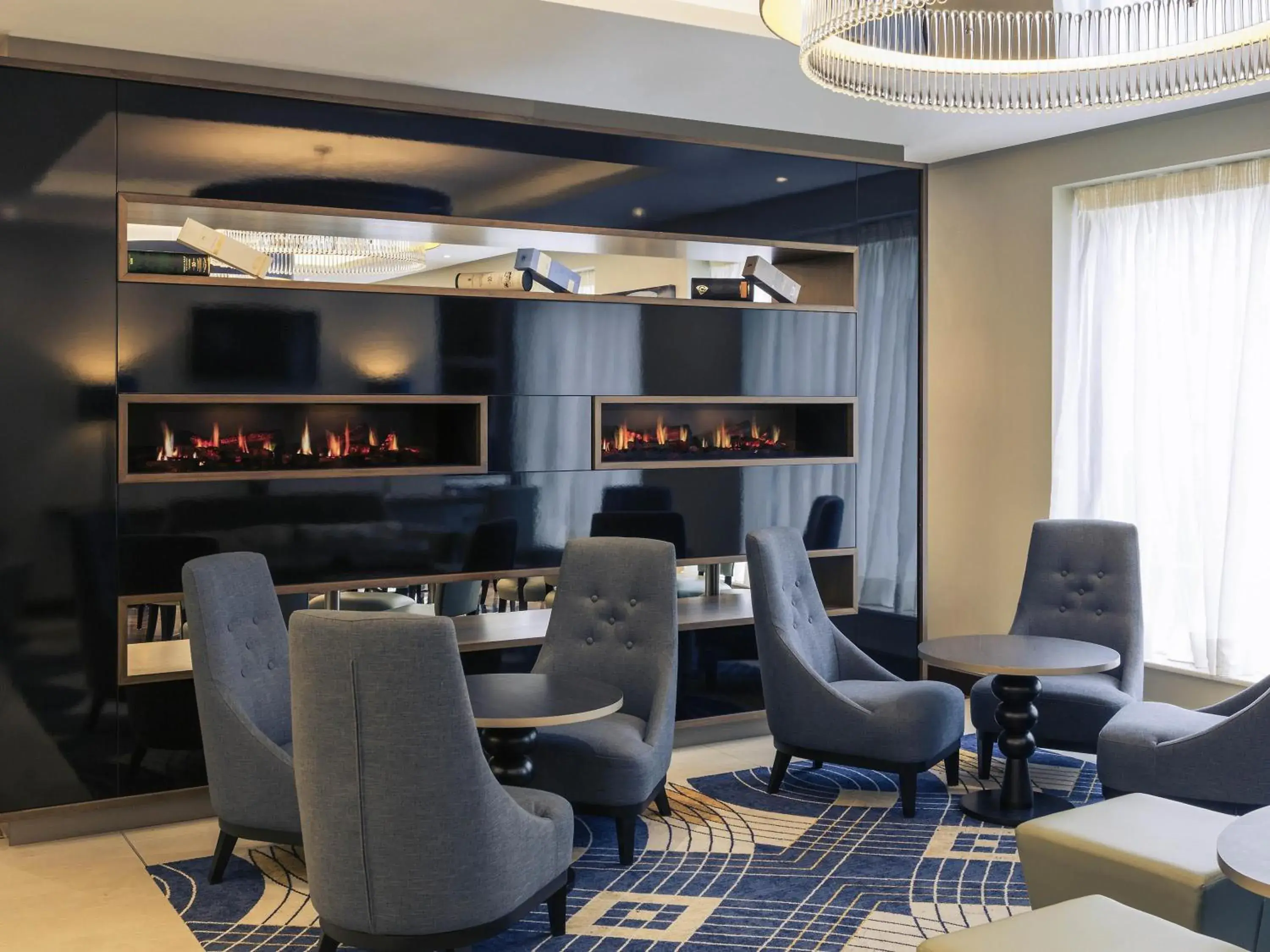 Property building in Mercure Edinburgh Haymarket Property building in Mercure Edinburgh Haymarket